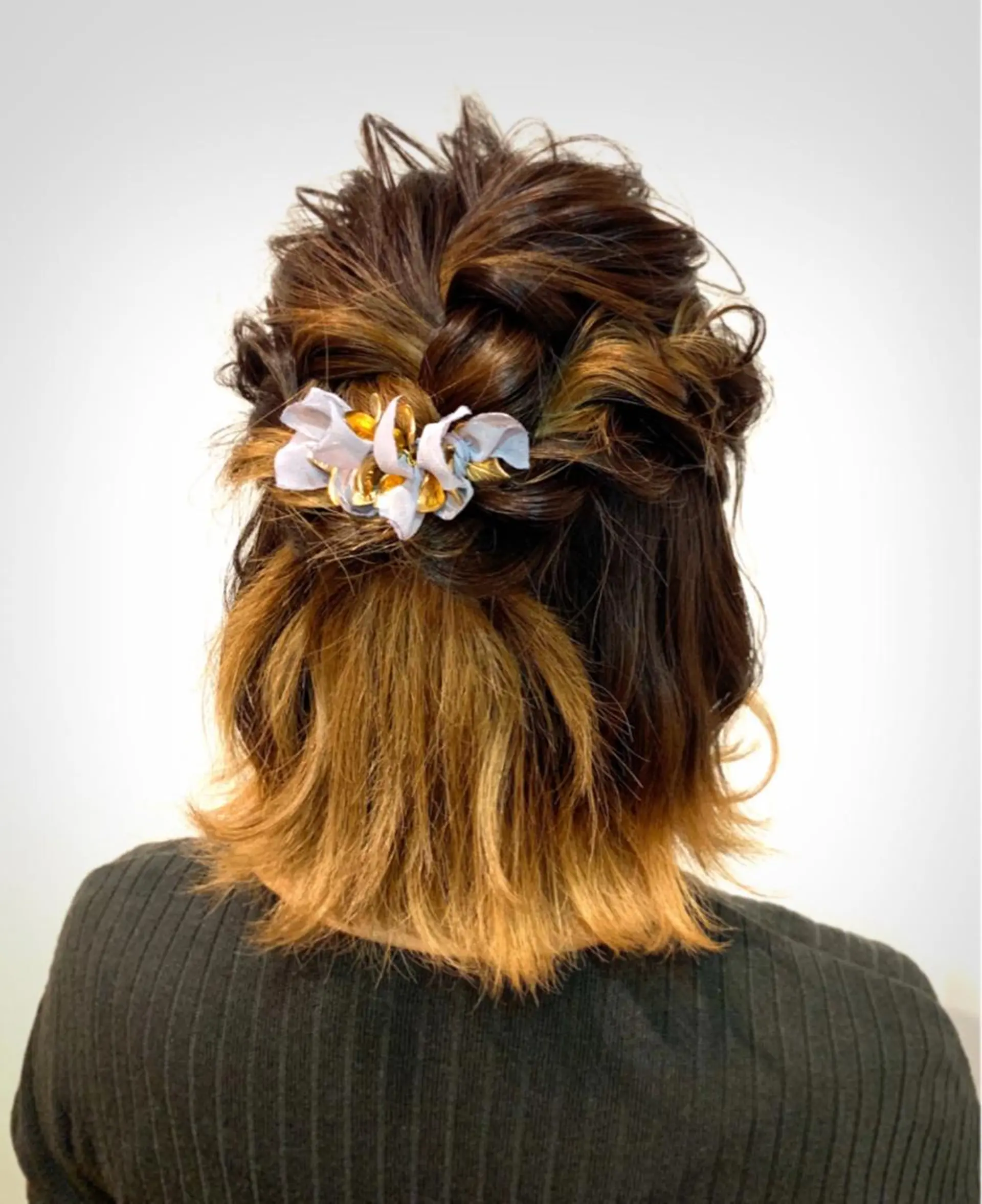 ヘアアレンジ ハーフアップ ヘアセット NUMBER_ ユイナのヘアスタイル