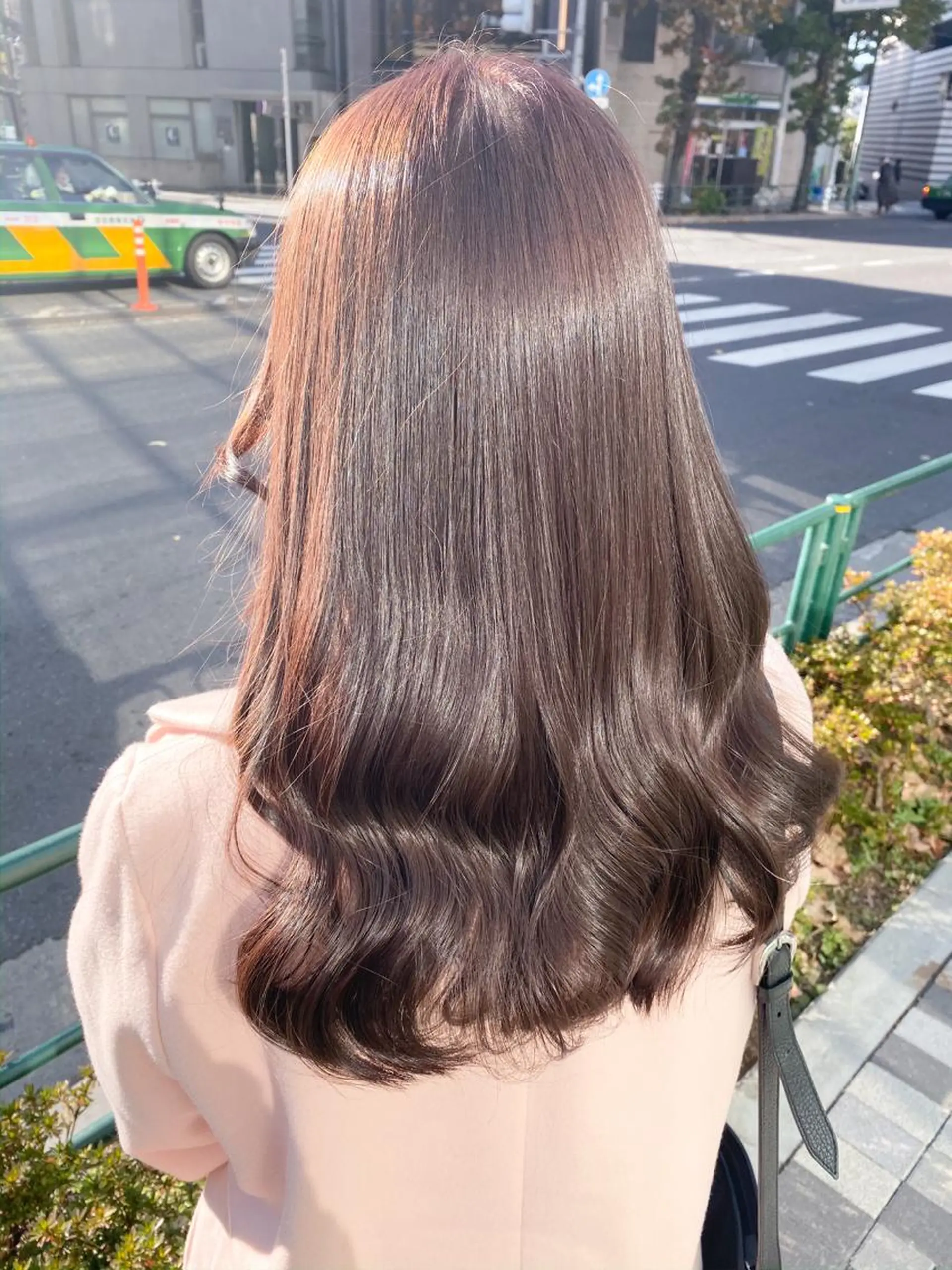 ロング SAYAKA🩶 レイヤー韓国ヘア新宿のヘアスタイル