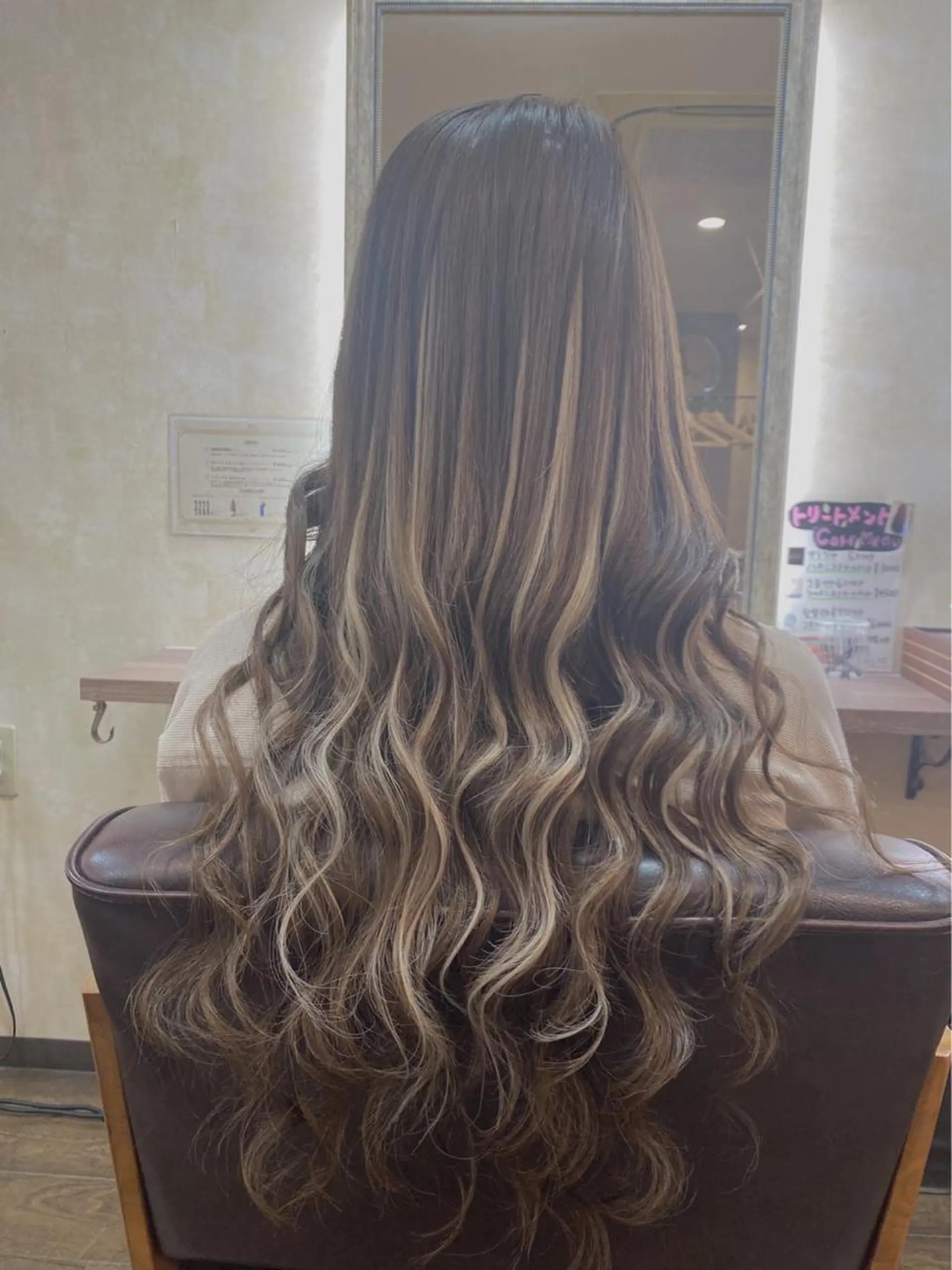 ロング ヘアアレンジ エクステ ハイライト ロング カット エクステ MagicMush ✴︎シールエクステのヘアスタイル