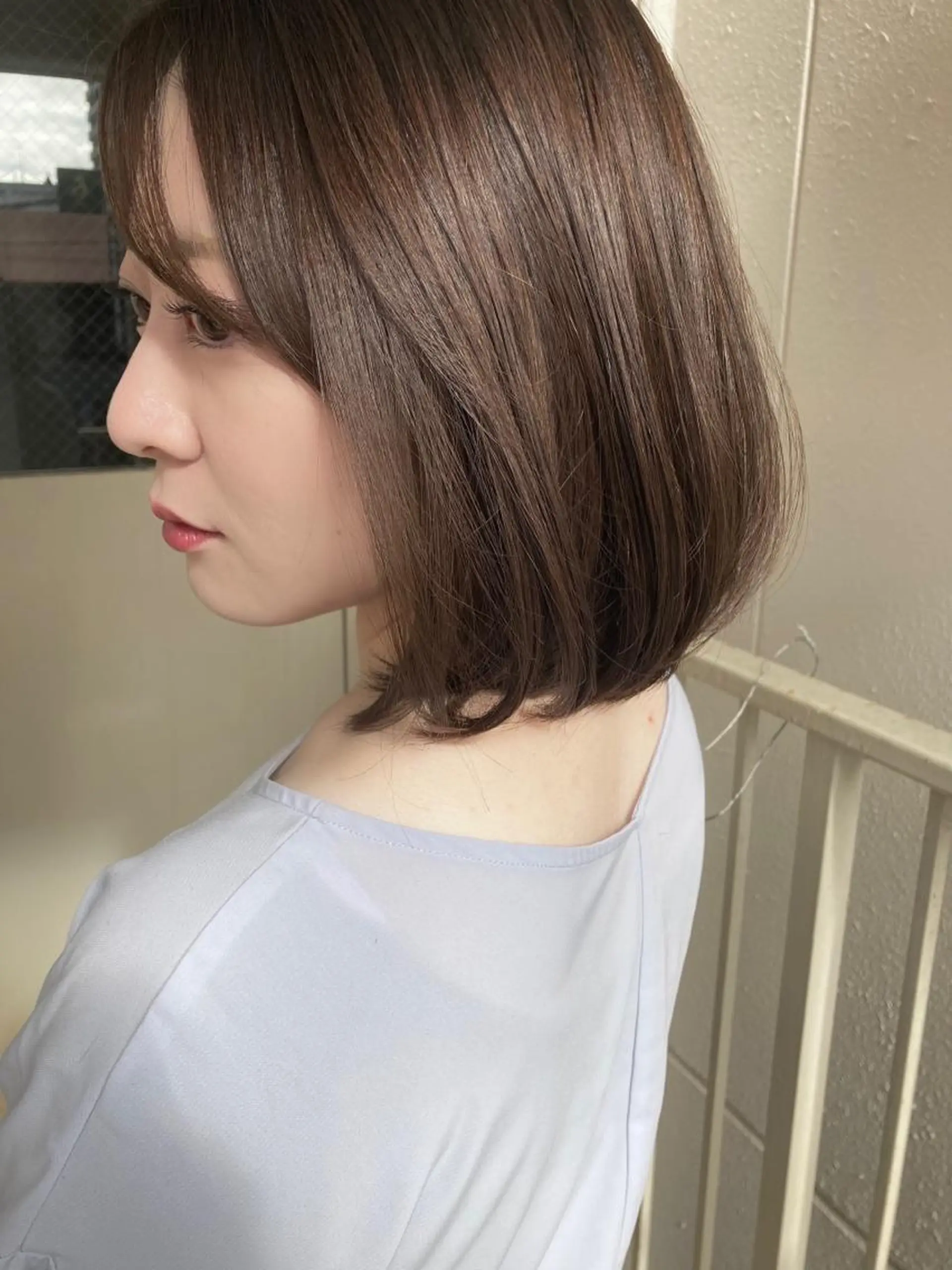 ミディアム ボブ roka ノゾミのヘアスタイル