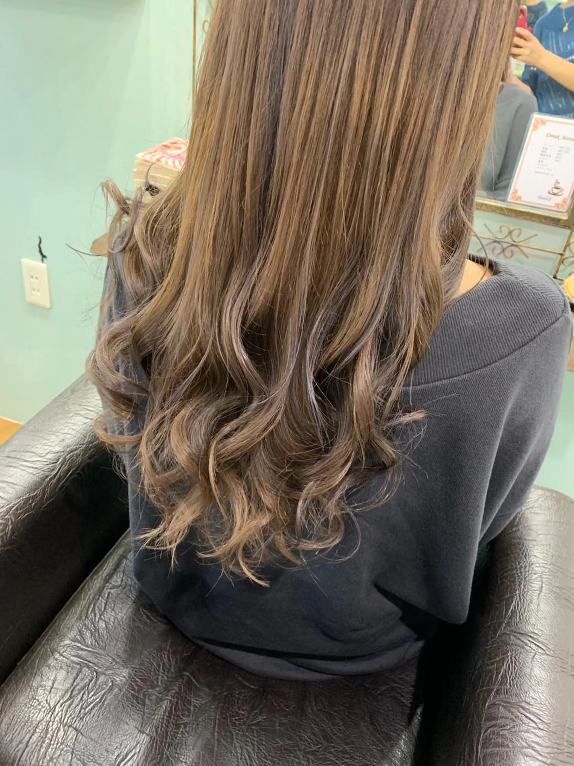 ロング カラー カット ヘアカラー トリートメント R ri R takagiのヘアスタイル