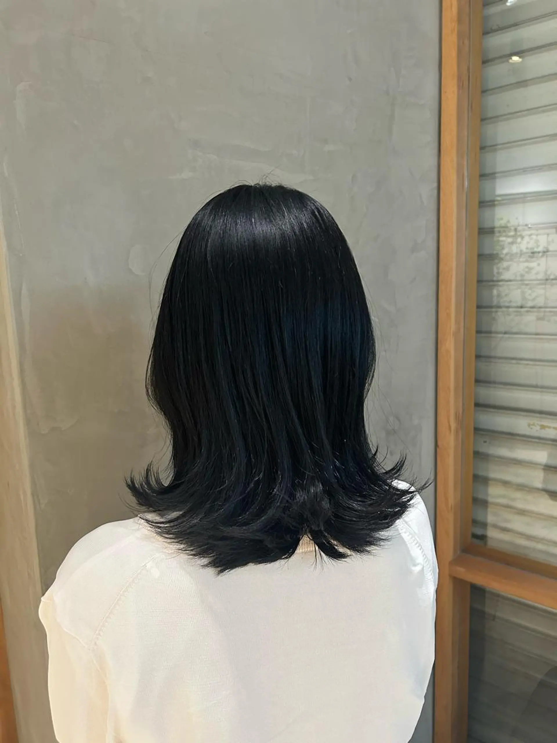 セミロング カラー Lilly所属・成田 智彩のヘアスタイル