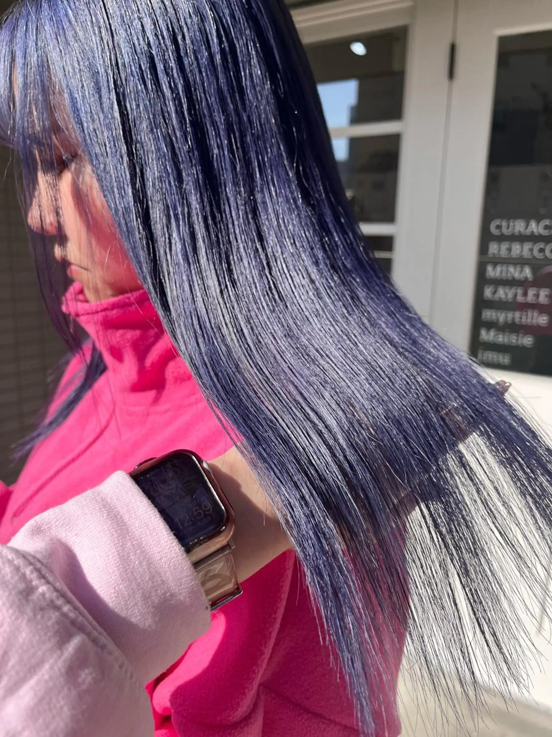 カラー KAYLEE ayanoのヘアスタイル