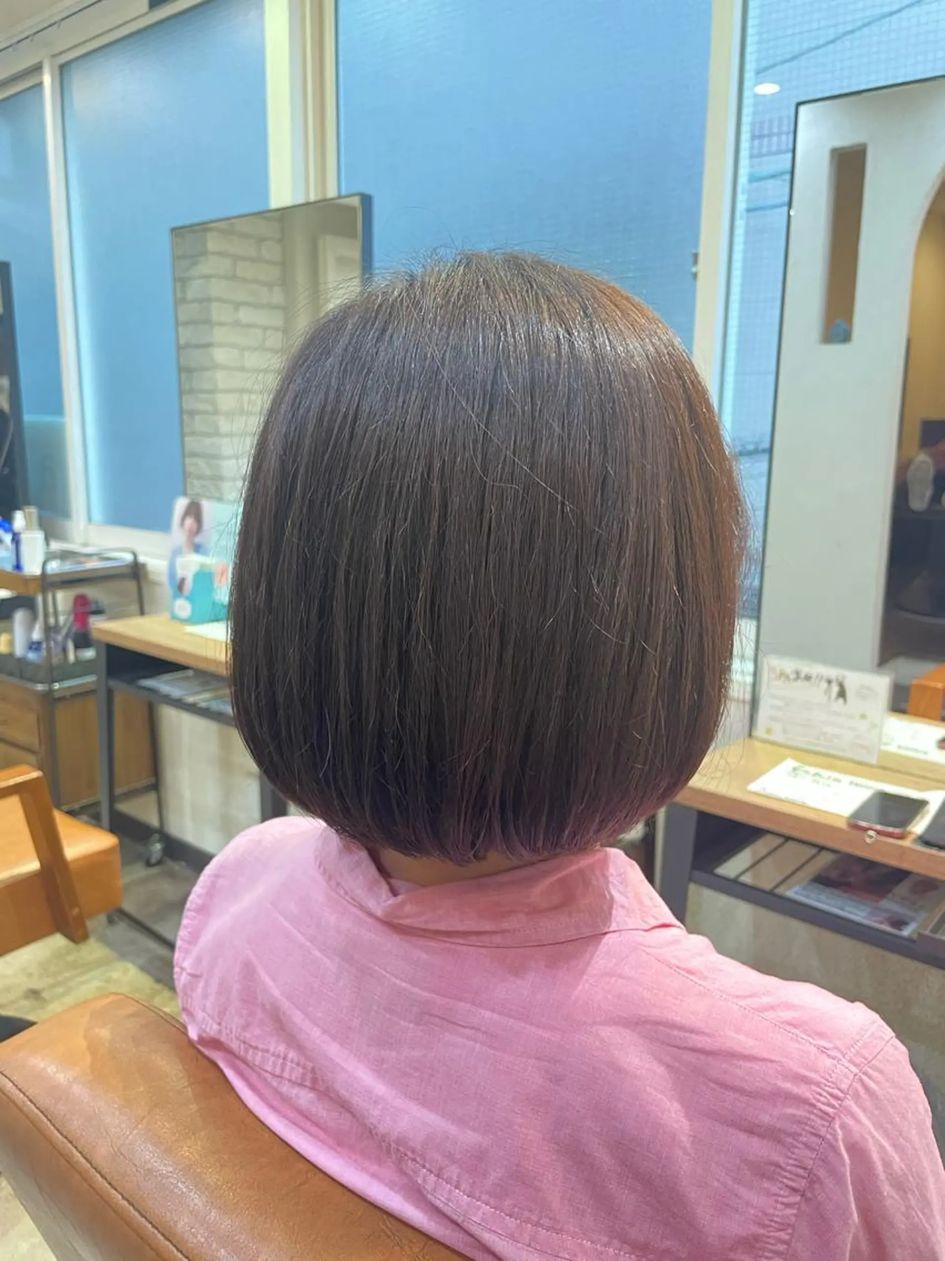 ショート カラー ヘアカラー コヤナギ ラムのヘアスタイル