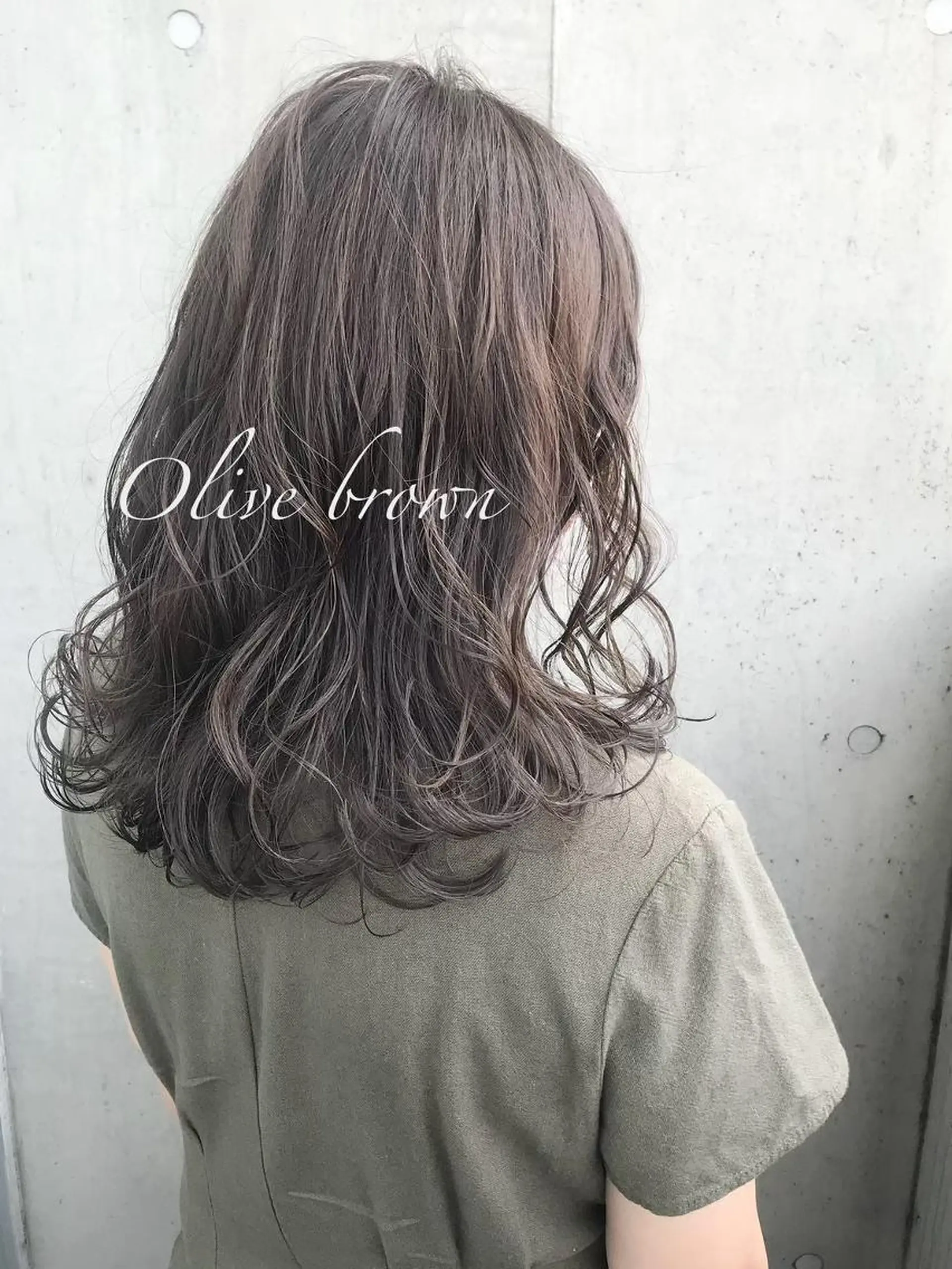 セミロング カラー 🖤🎀韓国カラー ゆう🎀🖤のヘアスタイル