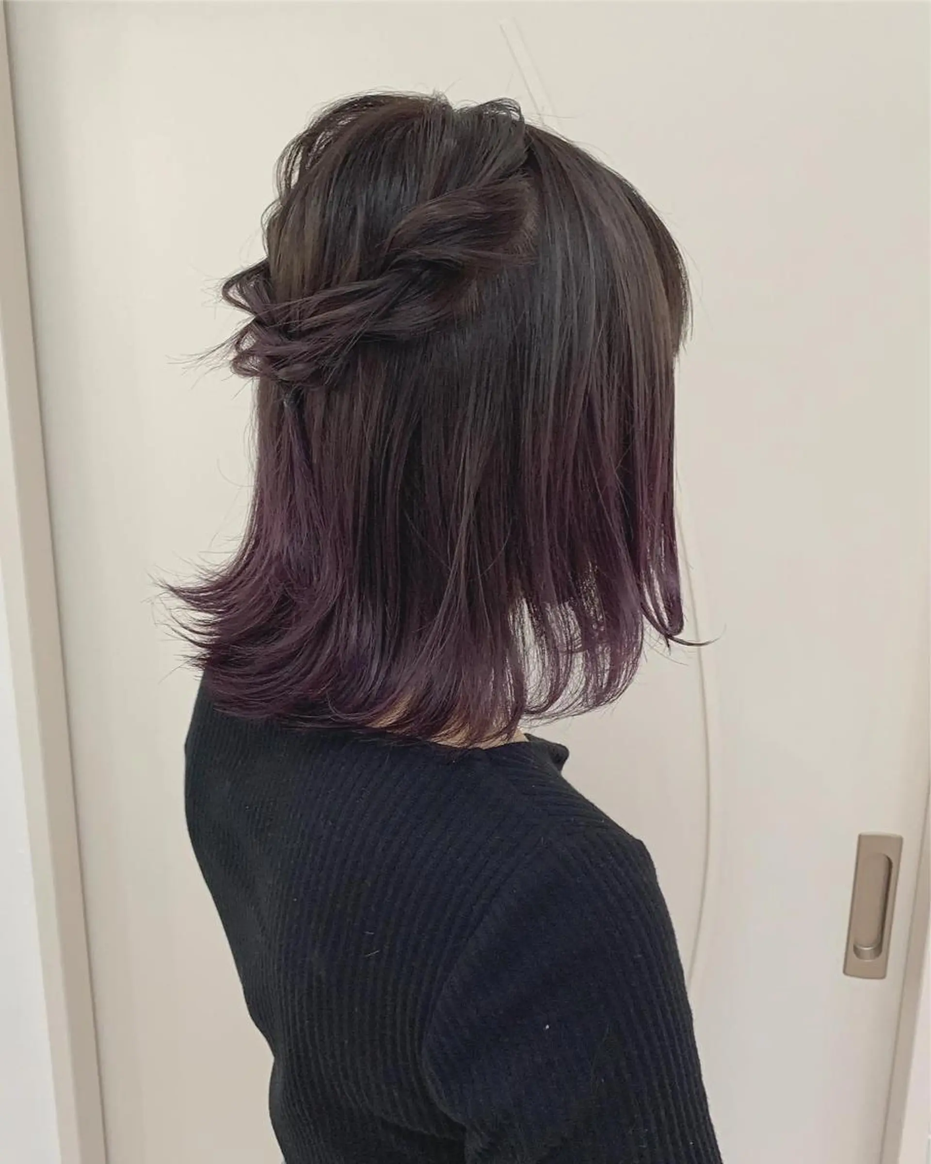 ミディアム カラー ブリーチ グラデーションカラー パープルカラー インナーカラー/天神 ブリーチ/吉田のヘアスタイル