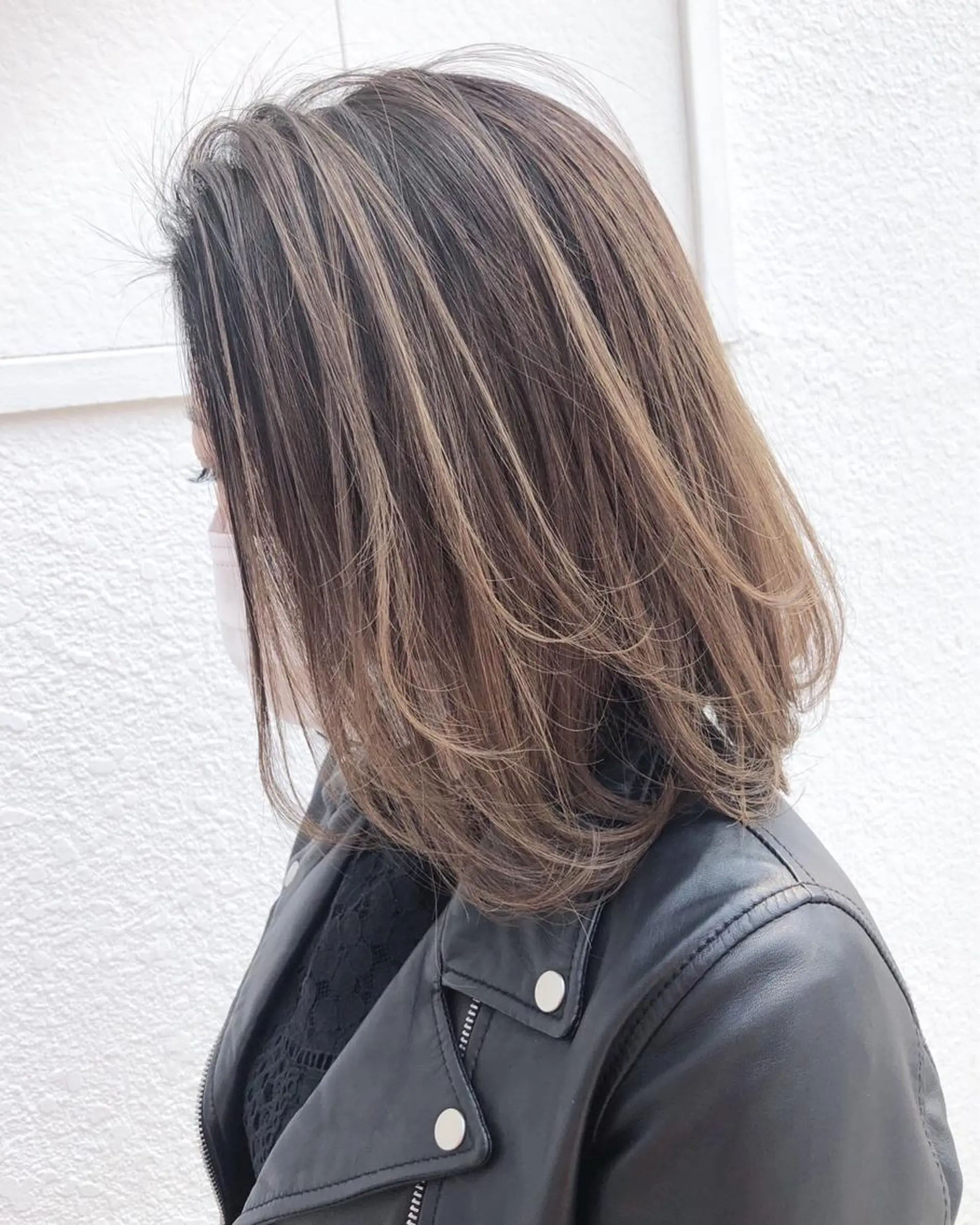 ミディアム 外国人風カラー ハイライト カット ヘアカラー Beauty Salon  peige所属・peige 斉藤✨大人ヘアー✨のヘアスタイル