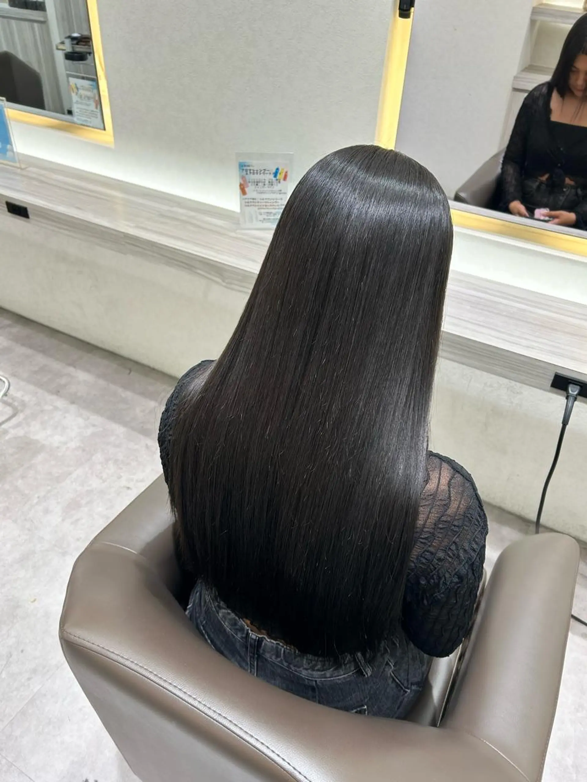 ロング 縮毛矯正 トリートメント 長屋 裕大のヘアスタイル