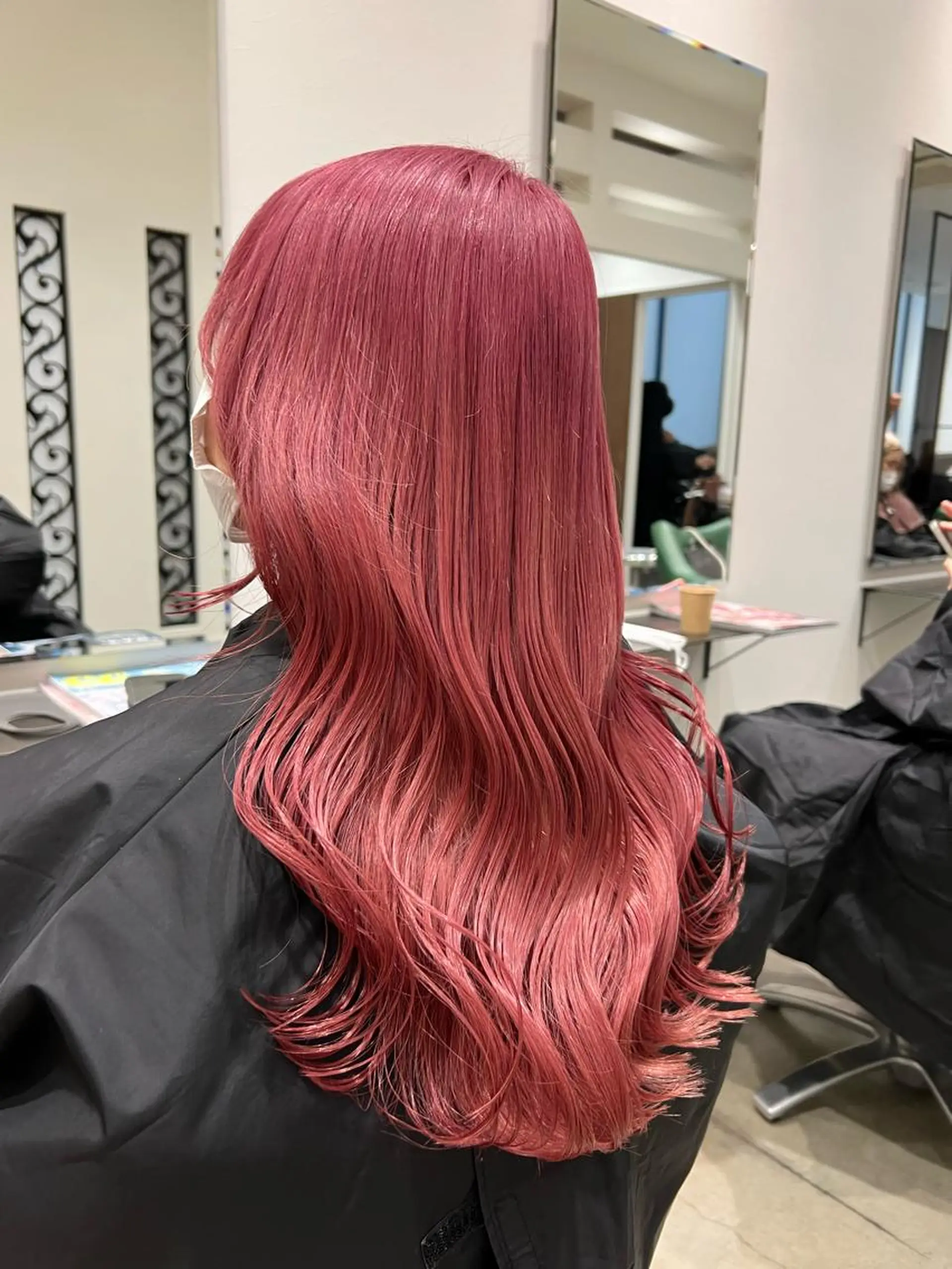 ロング カラー ヘアカラー トリートメント ヘアセット 🎀透明感ブリーチ カラー🎀ミズキのヘアスタイル