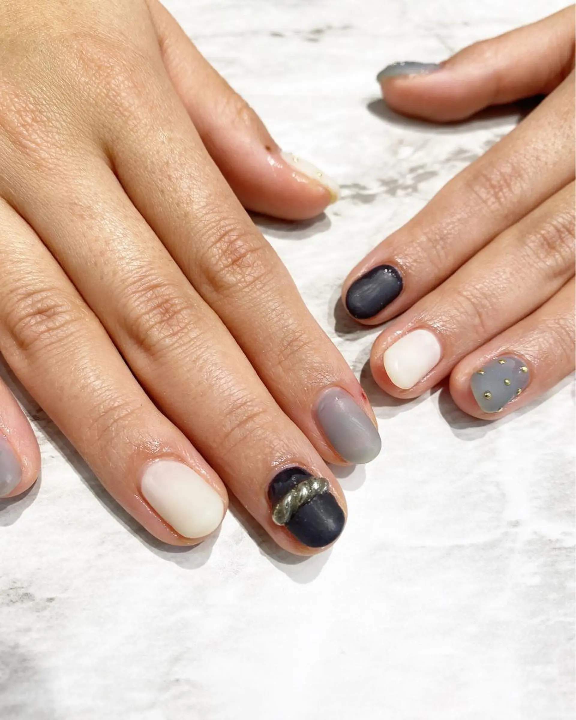 ネイル マットネイル ハンドネイル フットネイル ハンドケア nail salon  AlgeTy所属・✴︎:.｡. MAKI.｡.:✴︎のネイルデザイン