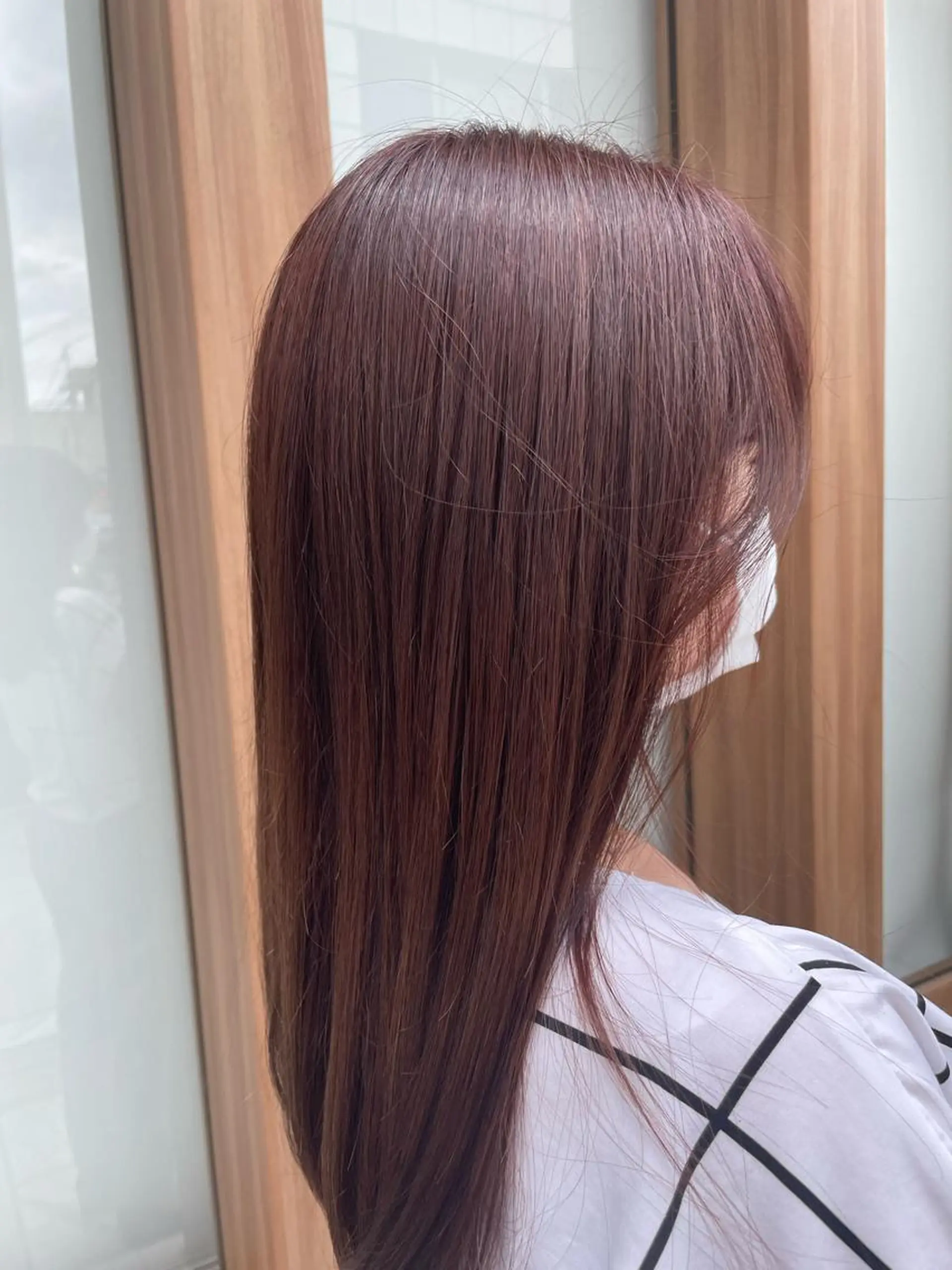 セミロング カット ヘアカラー トリートメント 艶髪/巻ける縮毛矯正 /髪質改善naoのヘアスタイル