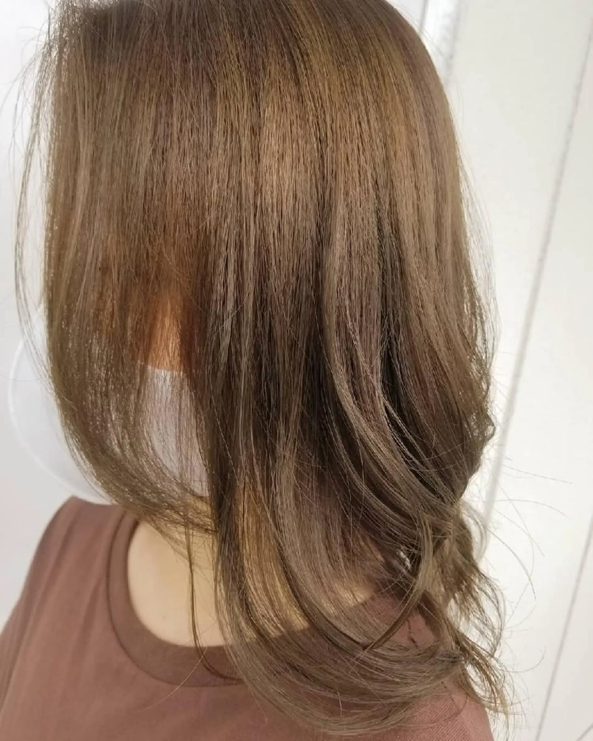 ミディアム カラー 501 HAIR studio所属・22時迄営業サロン⭐ YASUHIRO🌿の眉毛・アイブロウイメージ