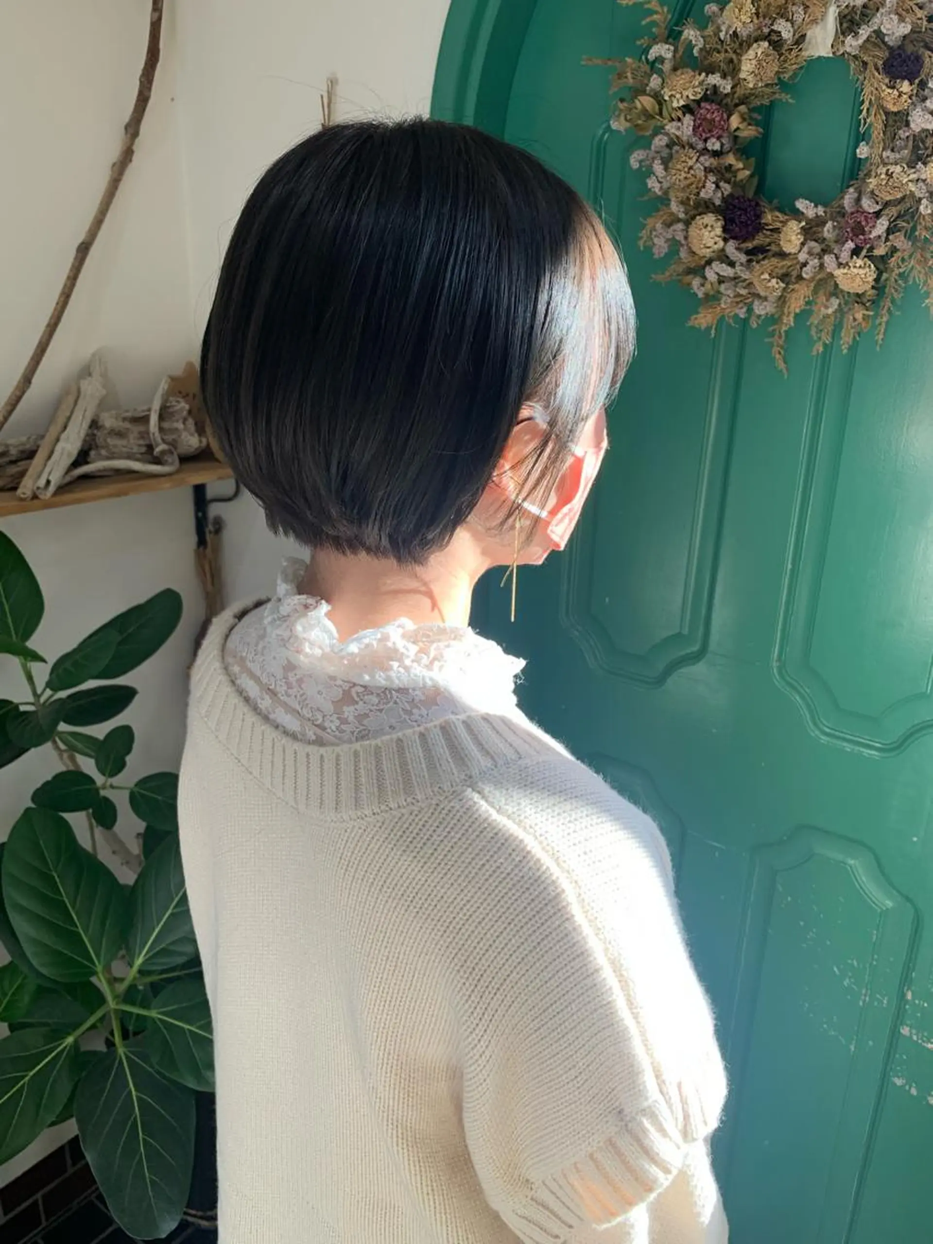 ショート カット ヘアカラー 佐藤 美咲のヘアスタイル