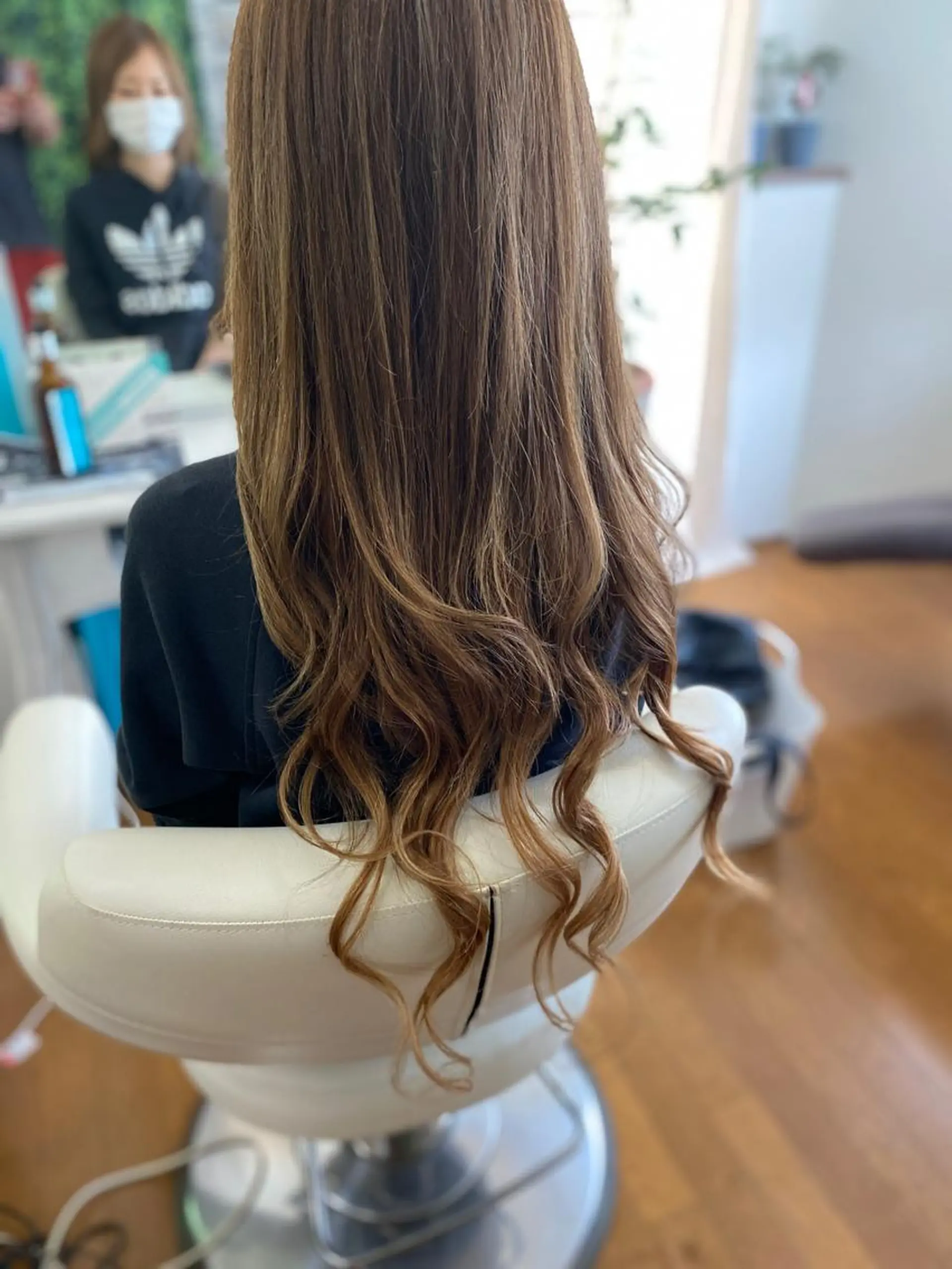 ロング エクステ ロング hairmake Sakura松本真理のヘアスタイル