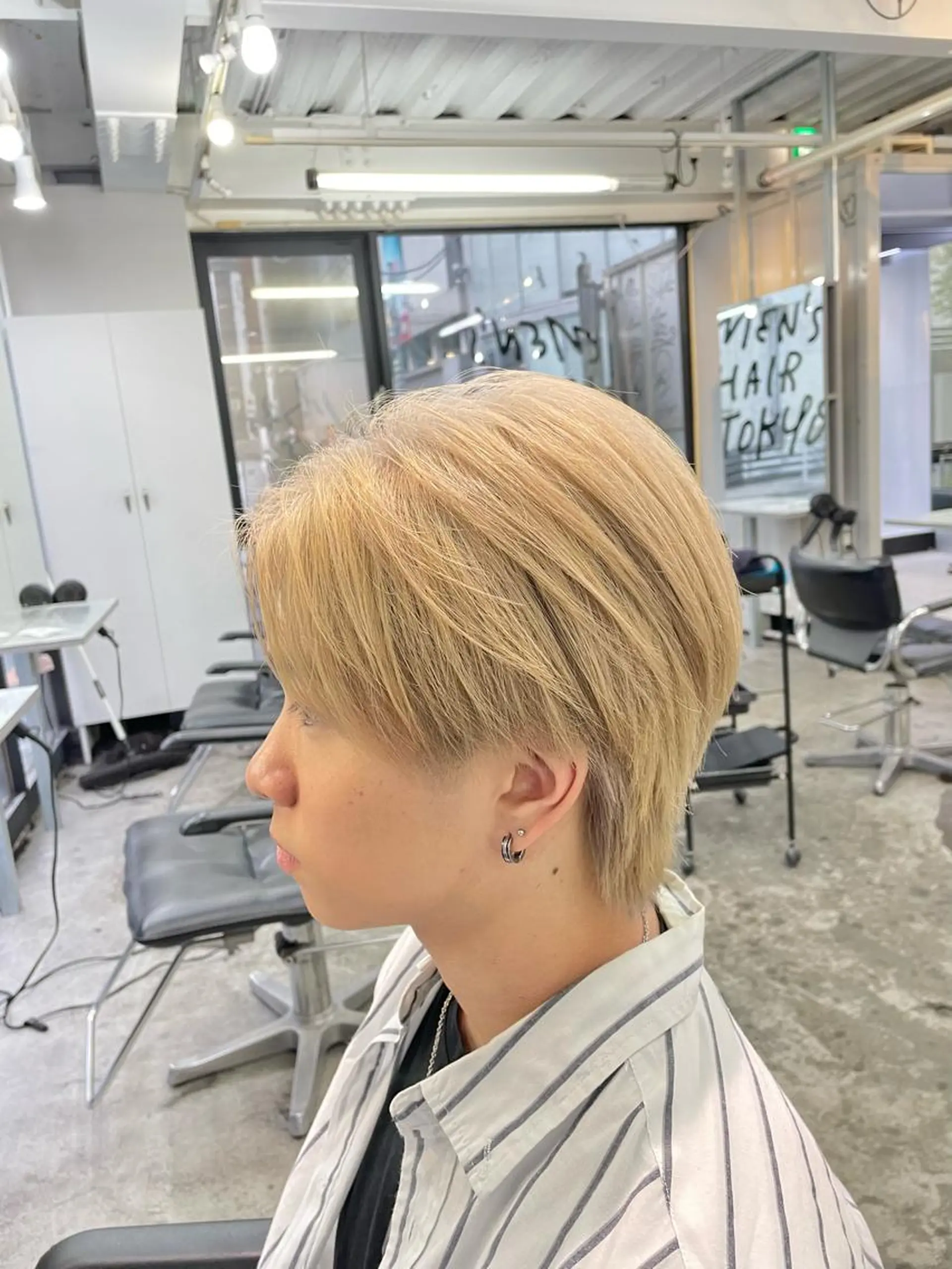 ミディアム カラー メンズ ベージュカラー カット ヘアカラー メンズ特化美容師/ 藤戸 椋のヘアスタイル