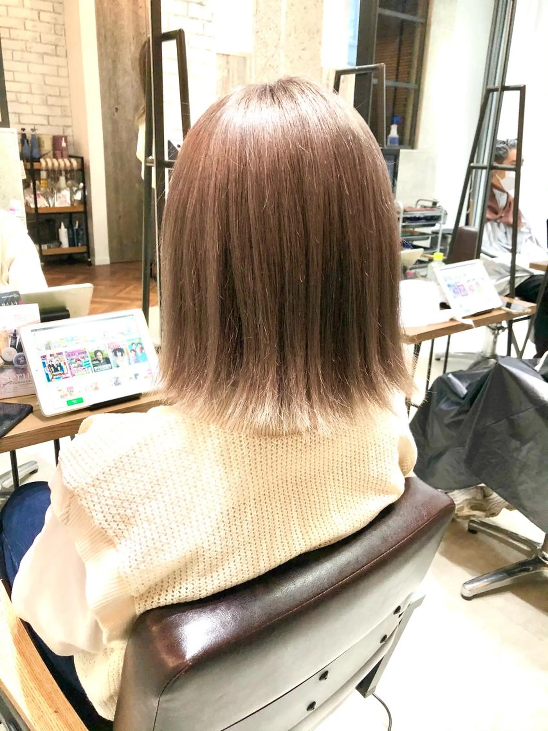 ミディアム 🌈透明感カラー 韓 国ヘアこうたろうのヘアスタイル