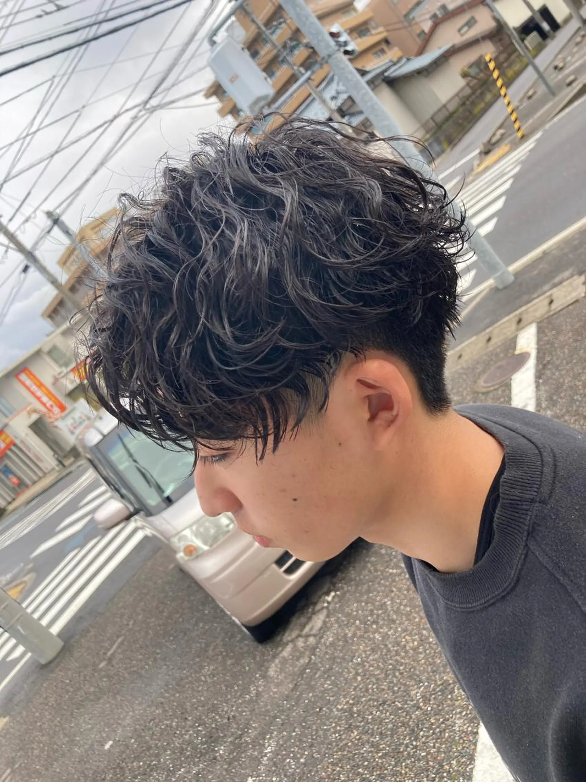 ミディアム パーマ メンズ 波巻きパーマ パーマが得意な【最高 悠斗】のヘアスタイル