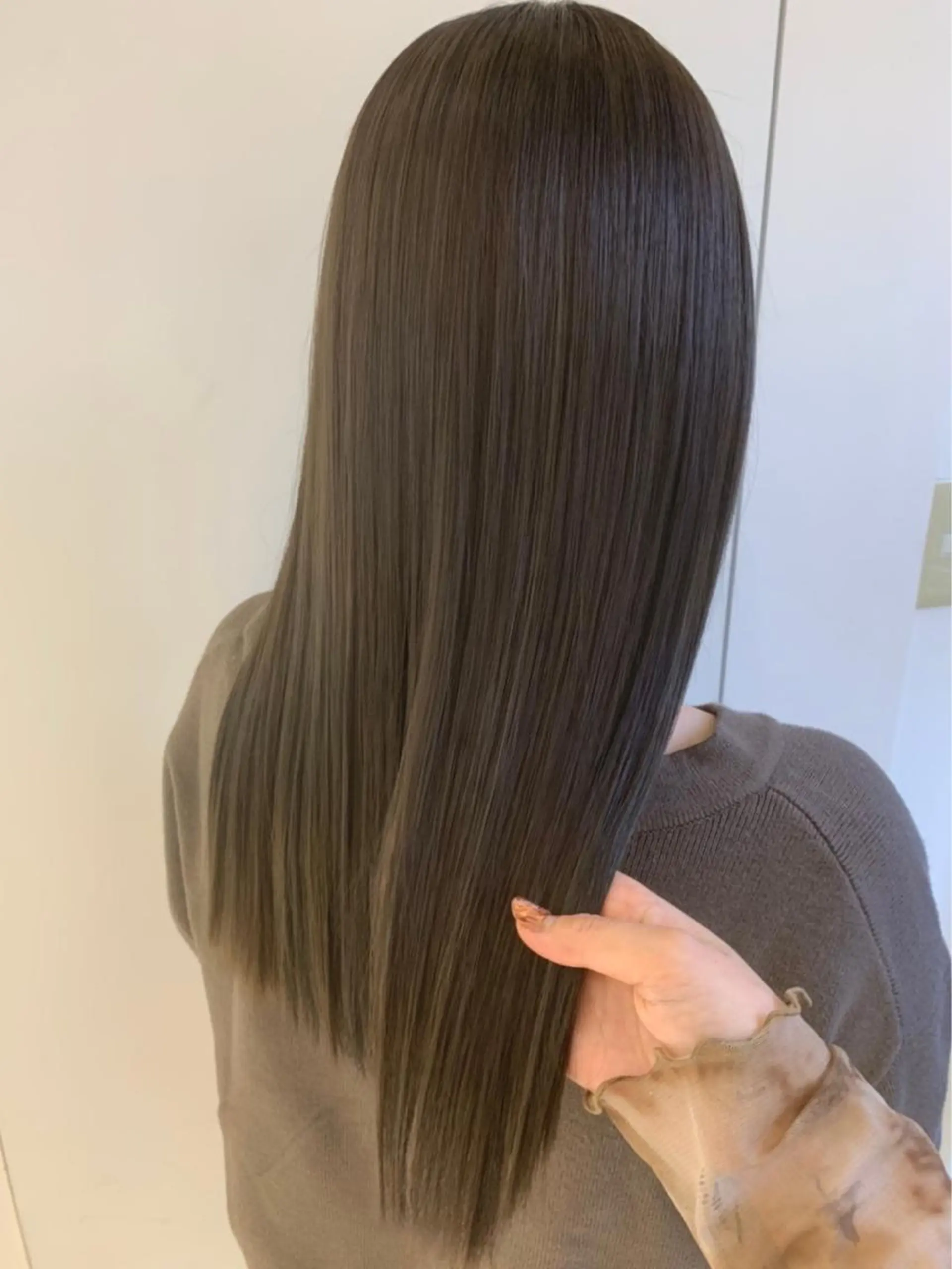 ロング GOODDAY ヘアサロンのヘアスタイル