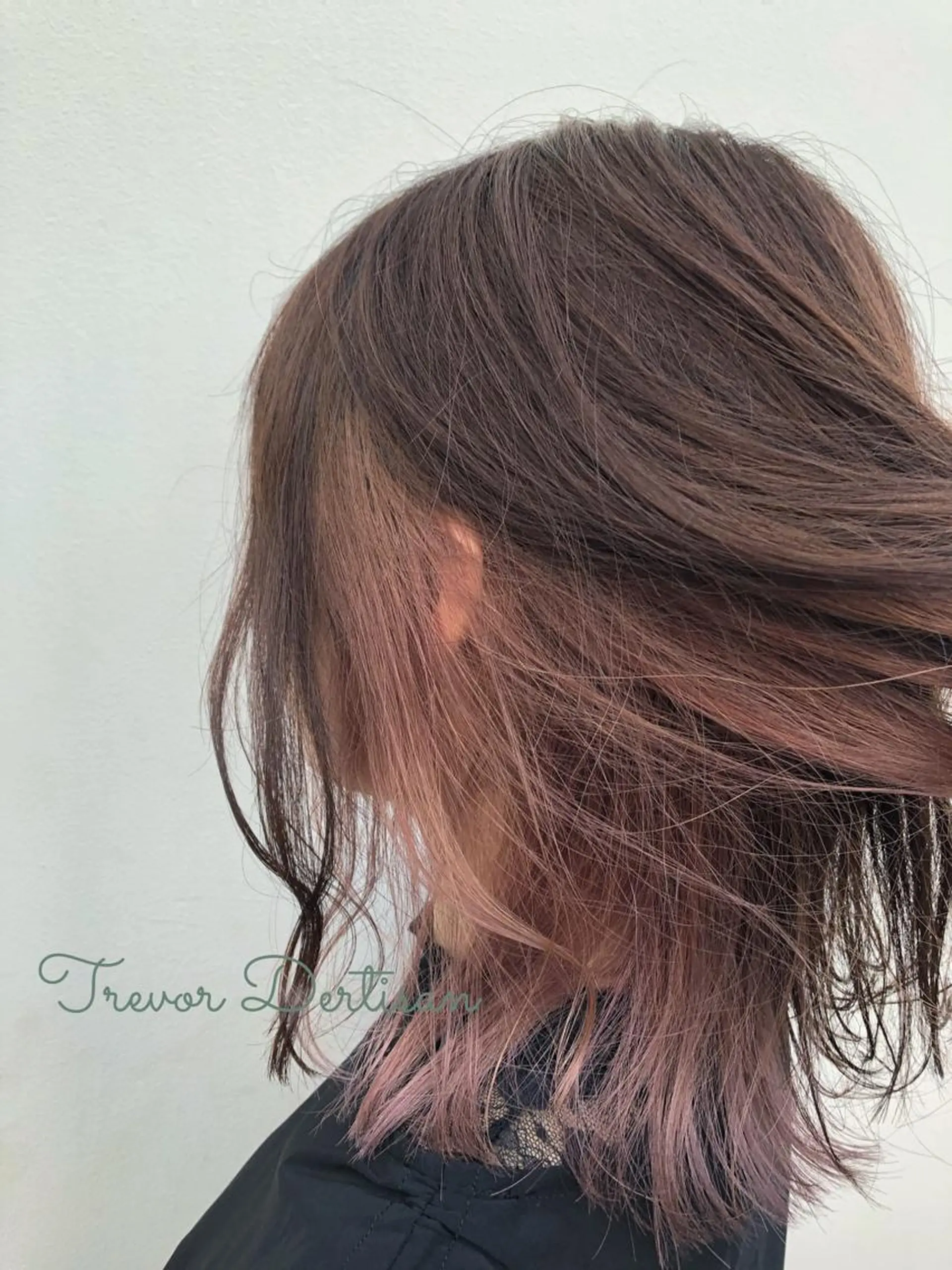 ミディアム カラー ブリーチ ピンクカラー シアーピンク カット ヘアカラー トリートメント 森田 一平のヘアスタイル
