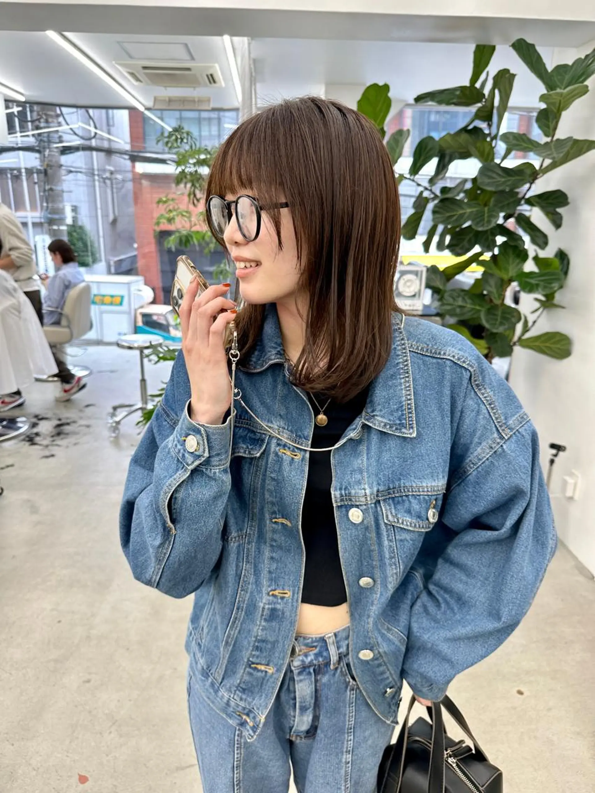 セミロング カラー ベージュカラー ブリーチ ブリーチなしカラー オリーブベージュ カット ヘアカラー トリートメント ボブ/レイヤー/ケア パーマ/リュウタのヘアスタイル