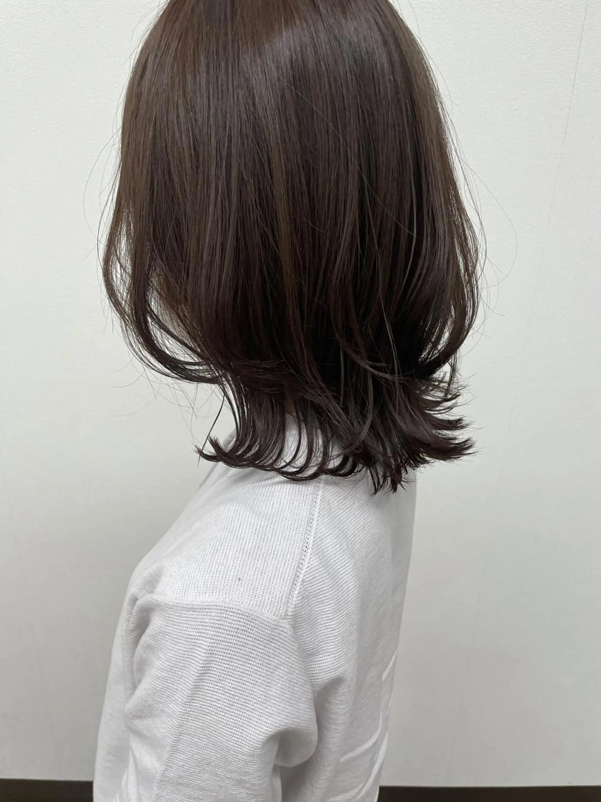 セミロング カラー ヘアアレンジ ブラウンカラー ヨシンモリ 韓国風ヘア レイヤーカット カット ヘアカラー トリートメント 酸性縮毛矯正🧴韓国 レイヤー/髪質改善のヘアスタイル