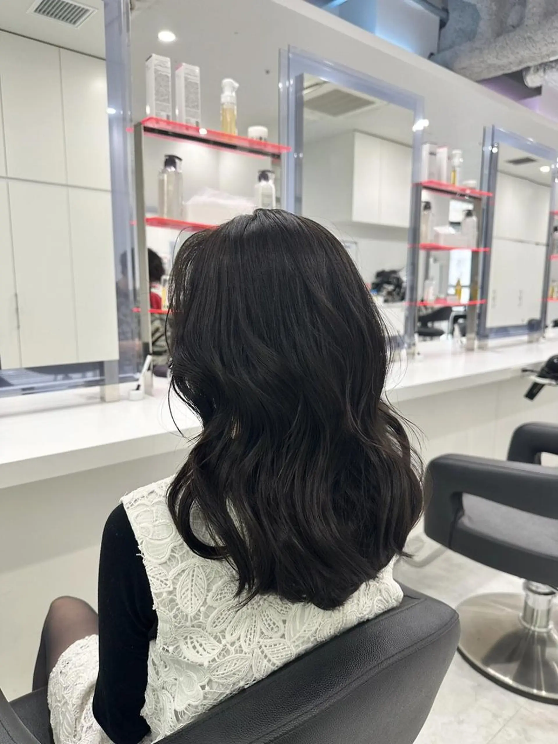 カラー 重くない🤍韓国 暗髪/銀座美容室のヘアスタイル