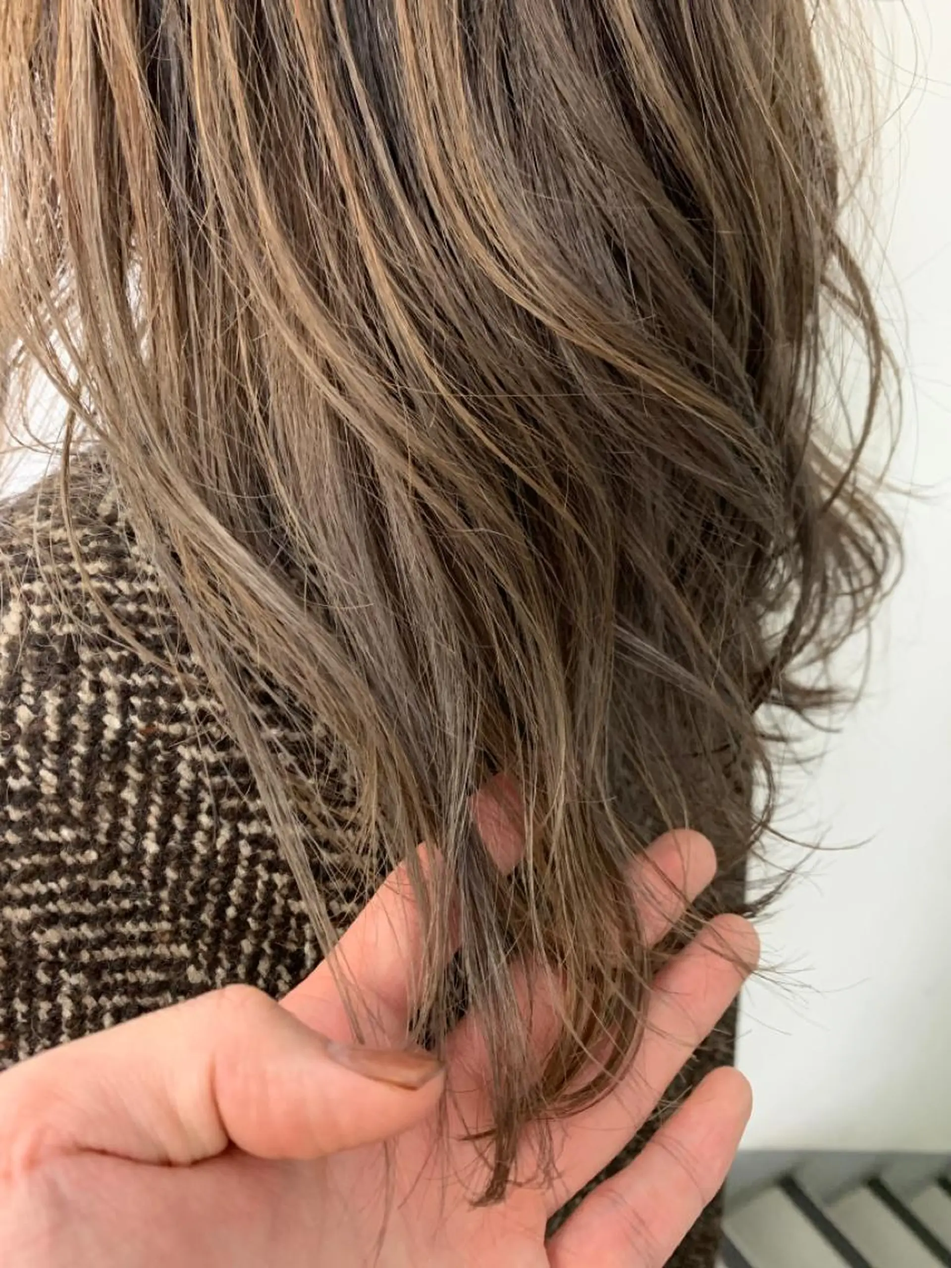 ロング カラー 【全席個室/シェアサロン】FRAME + HairEsthe 御堂筋難波店所属・ひらやま りょういちのヘアスタイル