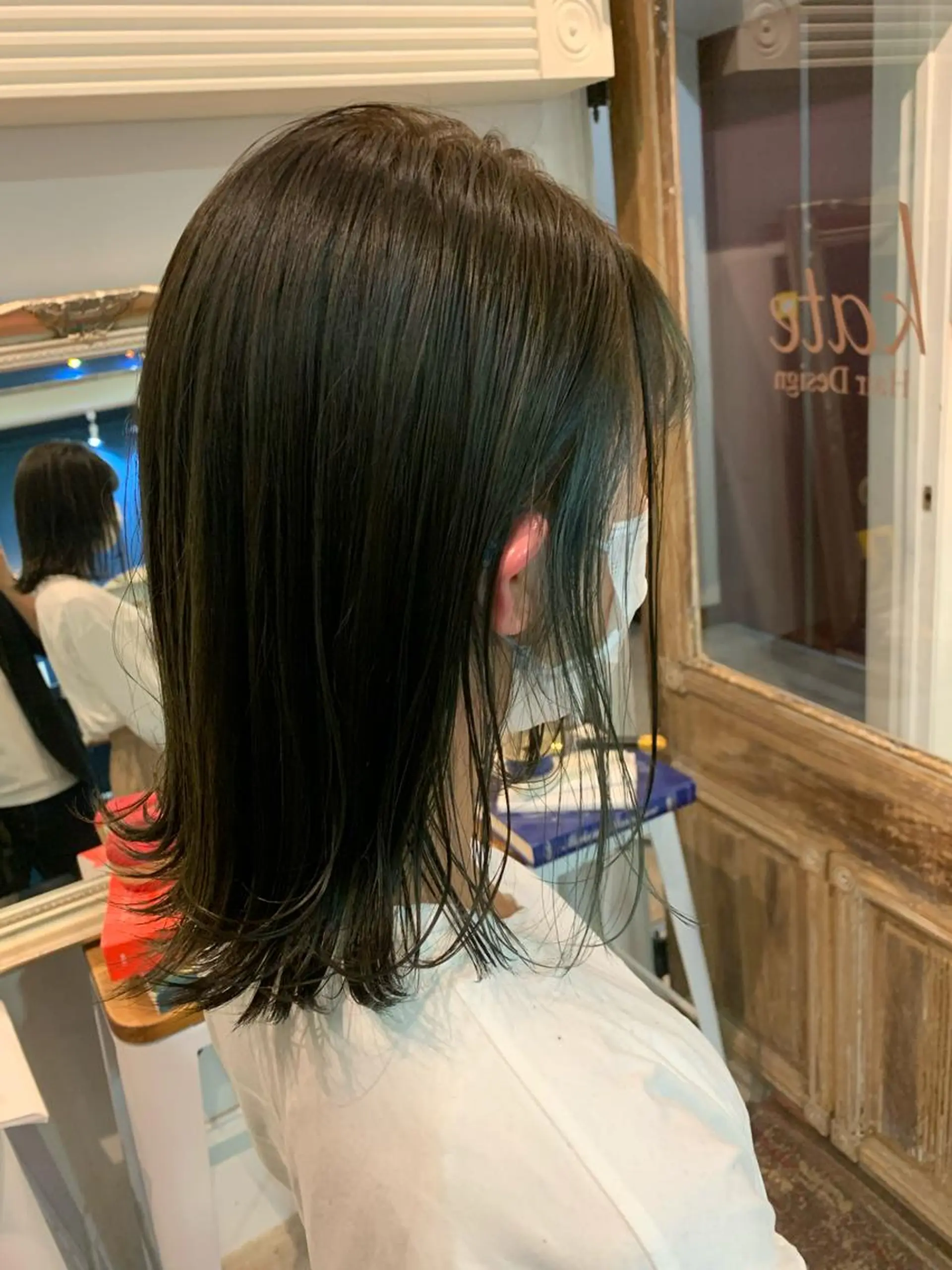ミディアム アッシュ ヘアカラー トリートメント ヘッドスパ ヘアセット 山口 竣也のヘアスタイル