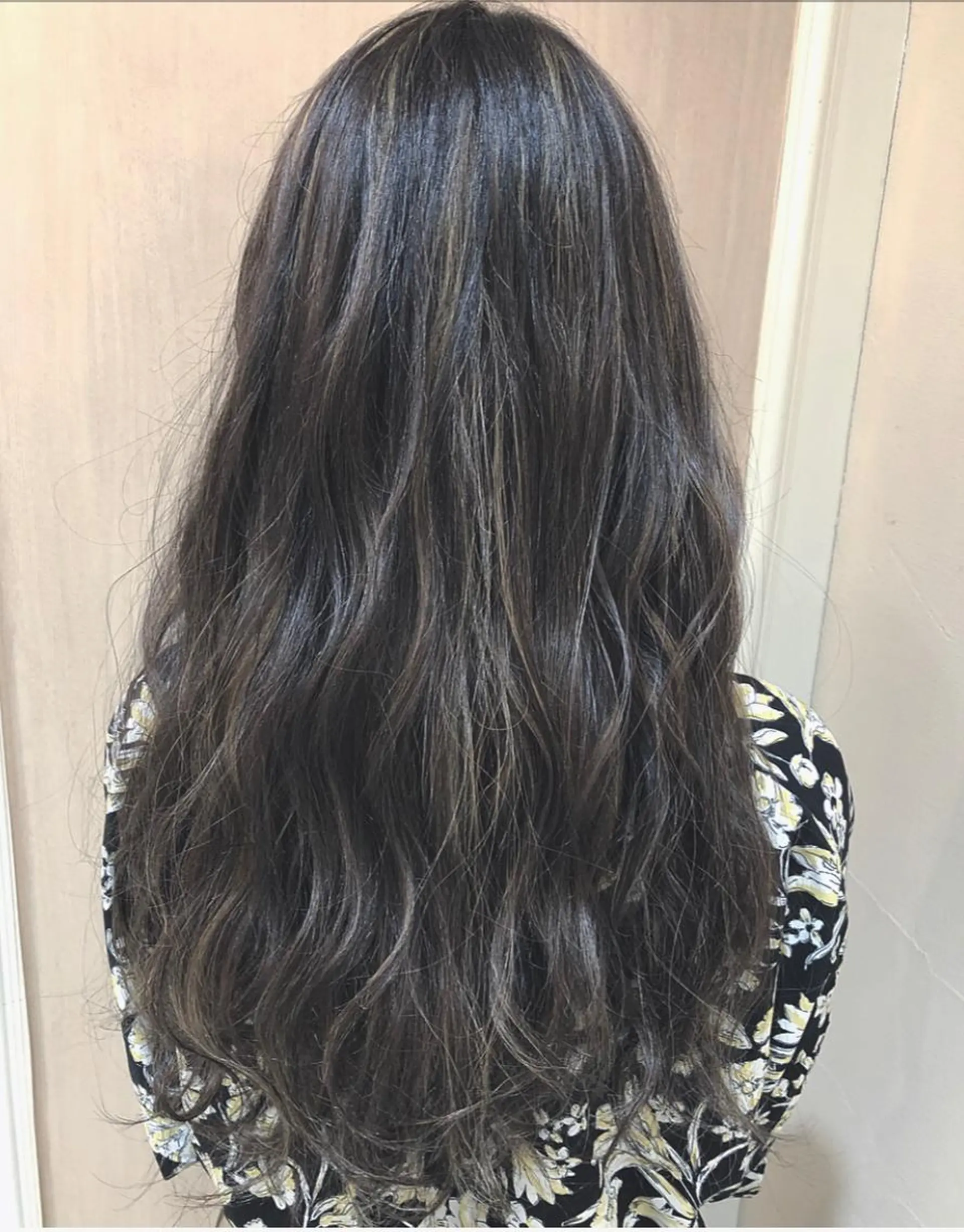 ロング カラー ヘアカラー トリートメント Ash中目黒店 榊間茜のヘアスタイル