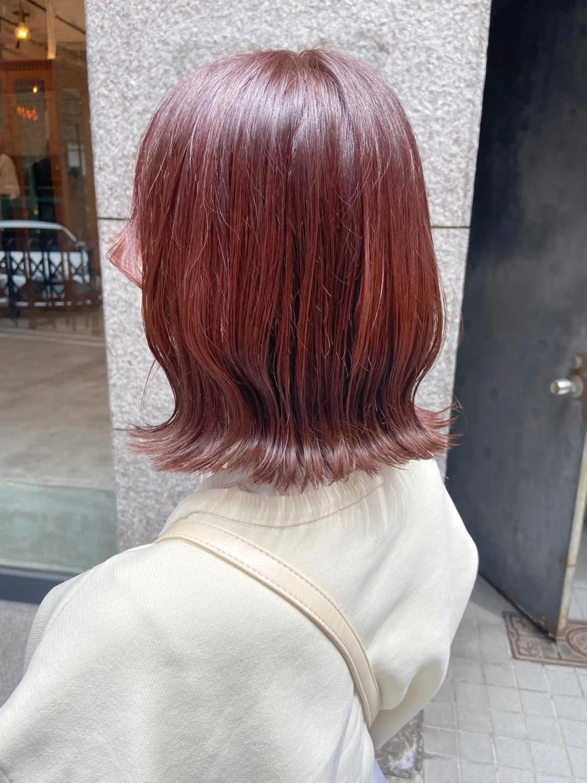 ショート ヘアカラー トリートメント ノイシキ サキのヘアスタイル