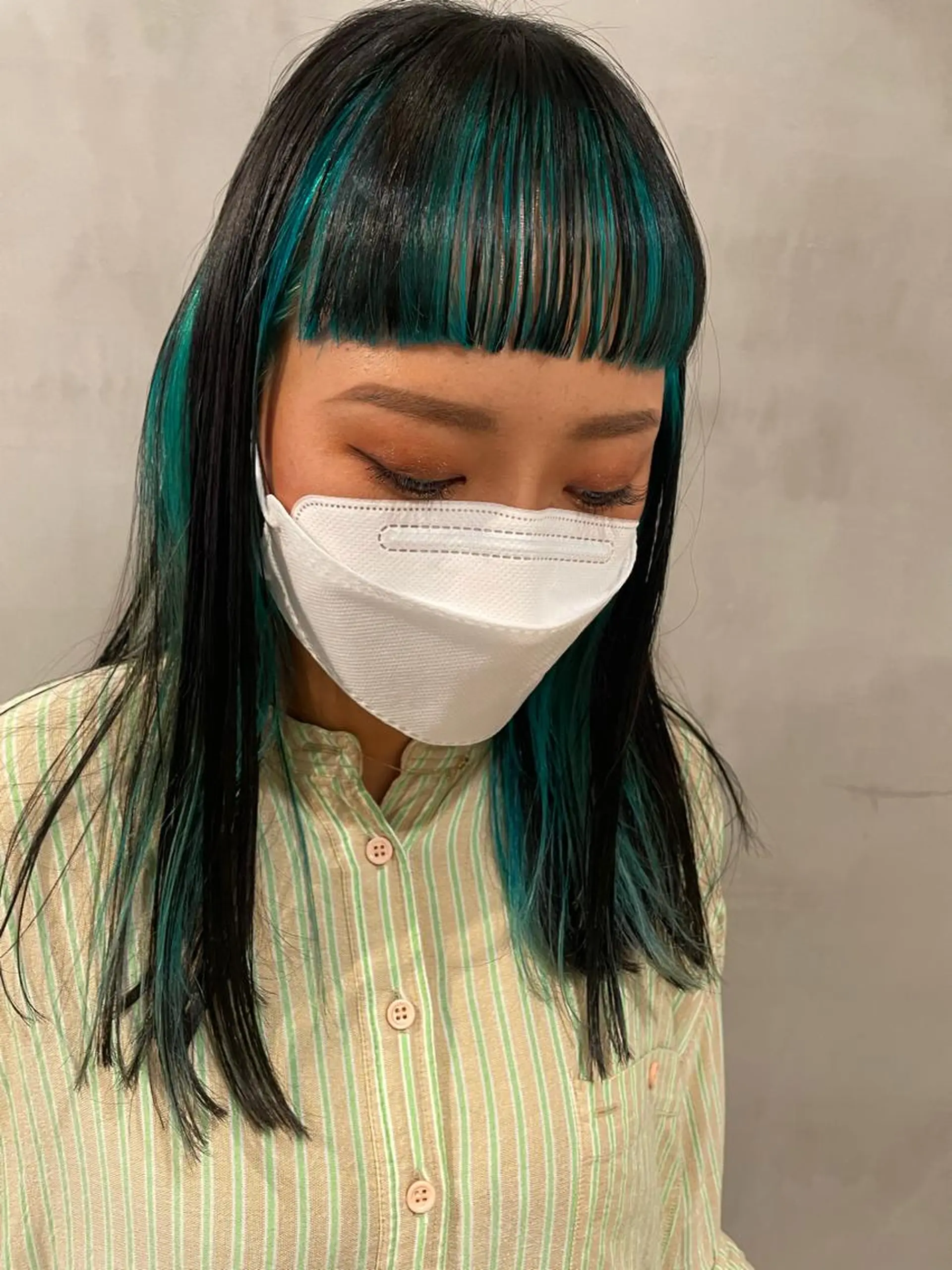 セミロング カラー ヘアカラー トリートメント 優 作のヘアスタイル