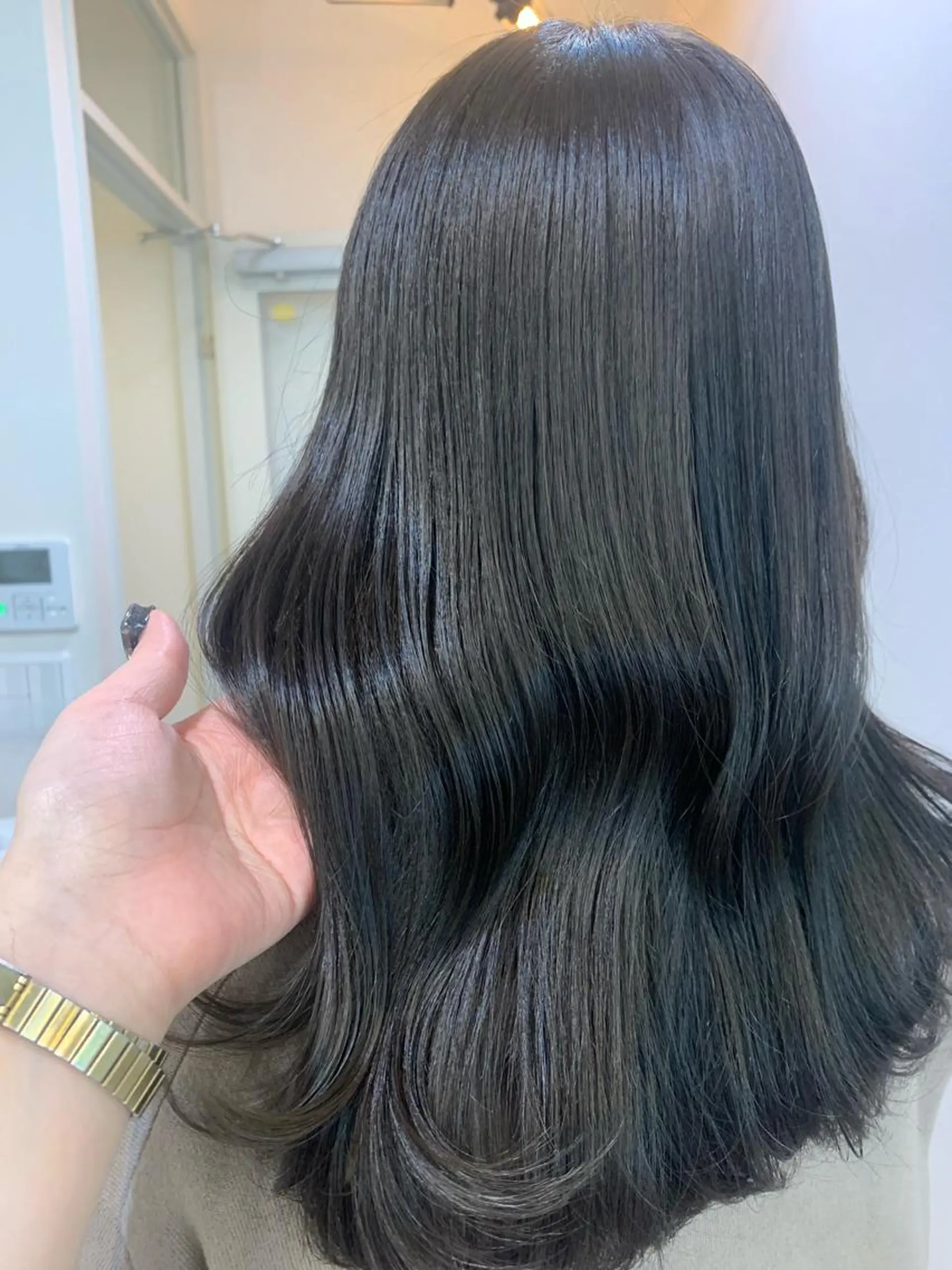 セミロング 髪質改善 縮毛矯正 トリートメント カット ヘアカラー トリートメント 髪質改善/縮毛矯正 🎀小林 唯 🎀のヘアスタイル