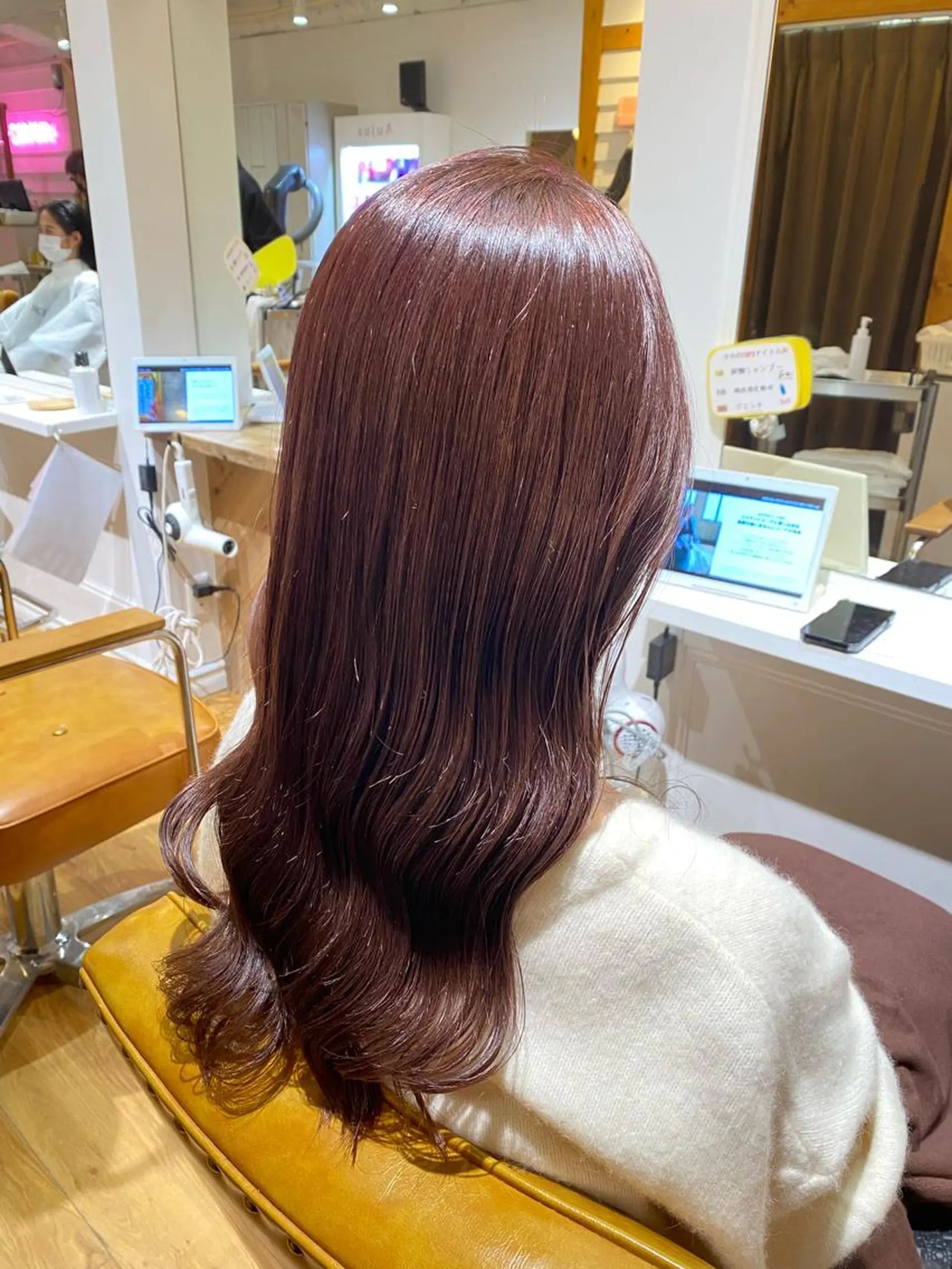 ロング アッシュ 暗髪透明感カラー/ インナー/小島良太のヘアスタイル
