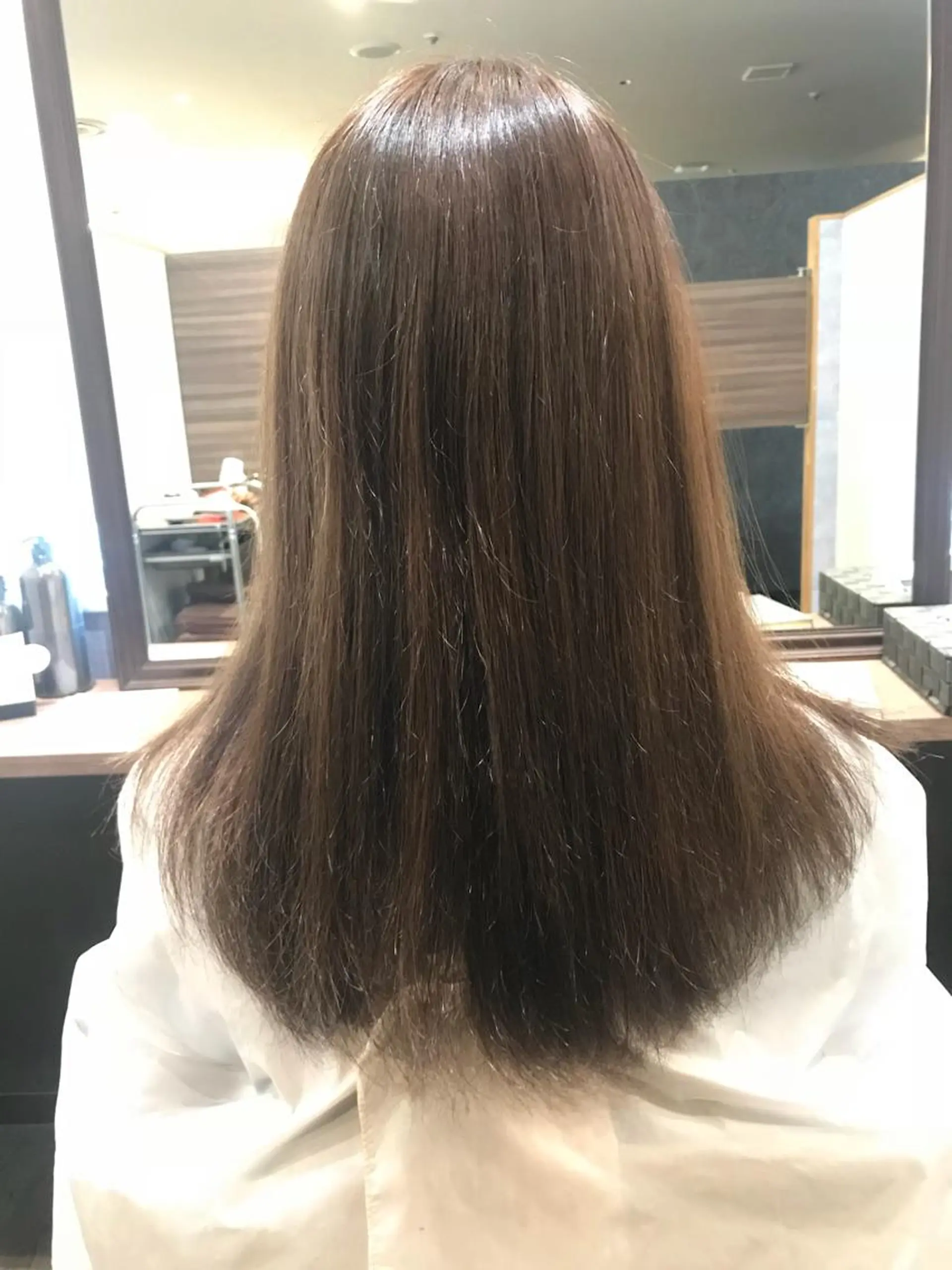 ロング カラー ブラウンカラー ナチュラルブラウン 中嶋 ナカジマのヘアスタイル