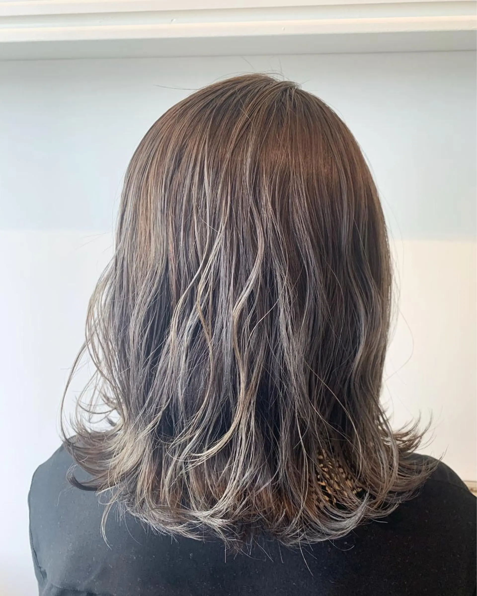 セミロング ヘアカラー トリートメント ヘッドスパ ヘアセット 山口 竣也のヘアスタイル