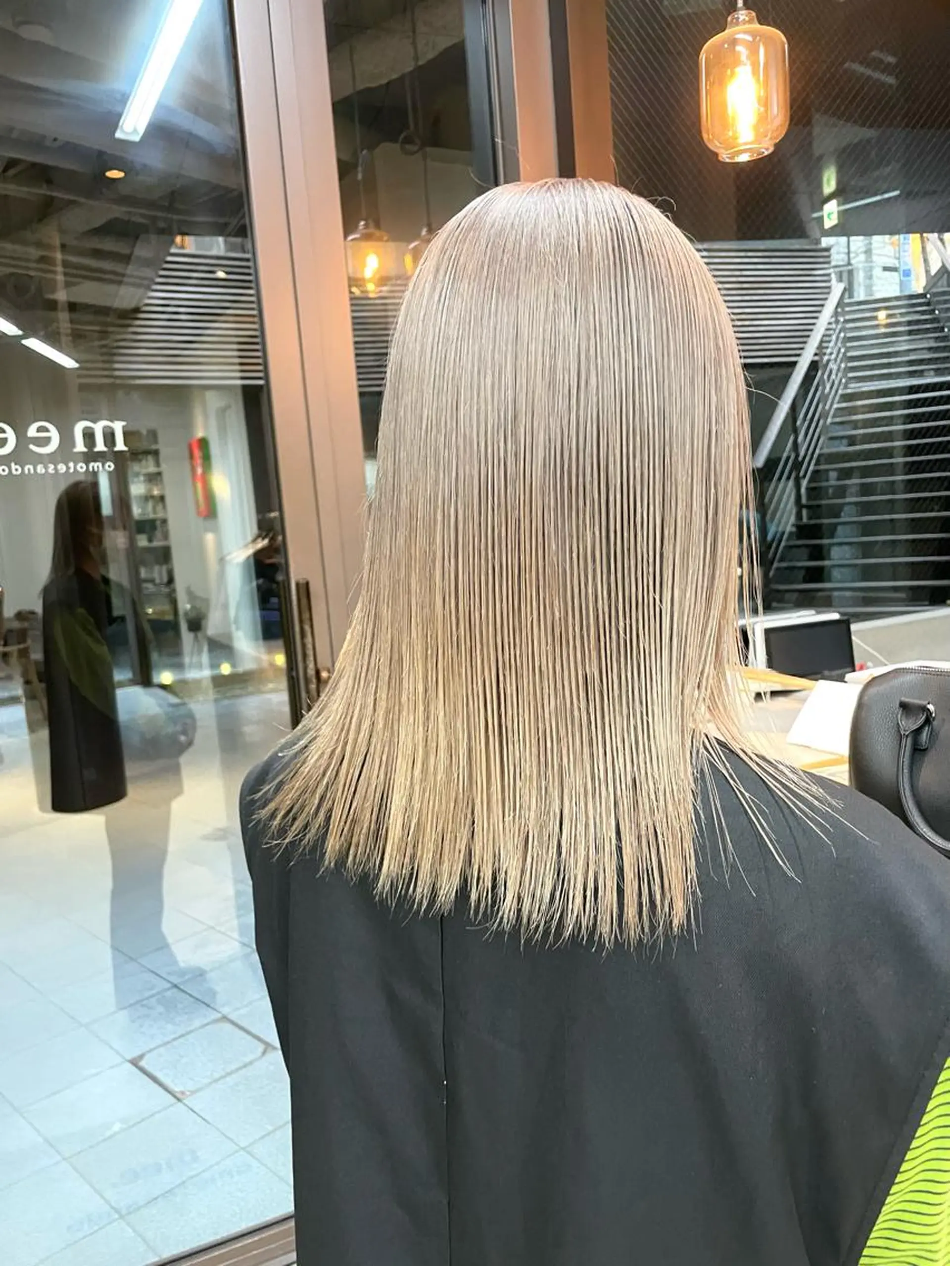 ミディアム カラー ベージュカラー ミルクティーベージュ ボブ/ショート/ shinのヘアスタイル
