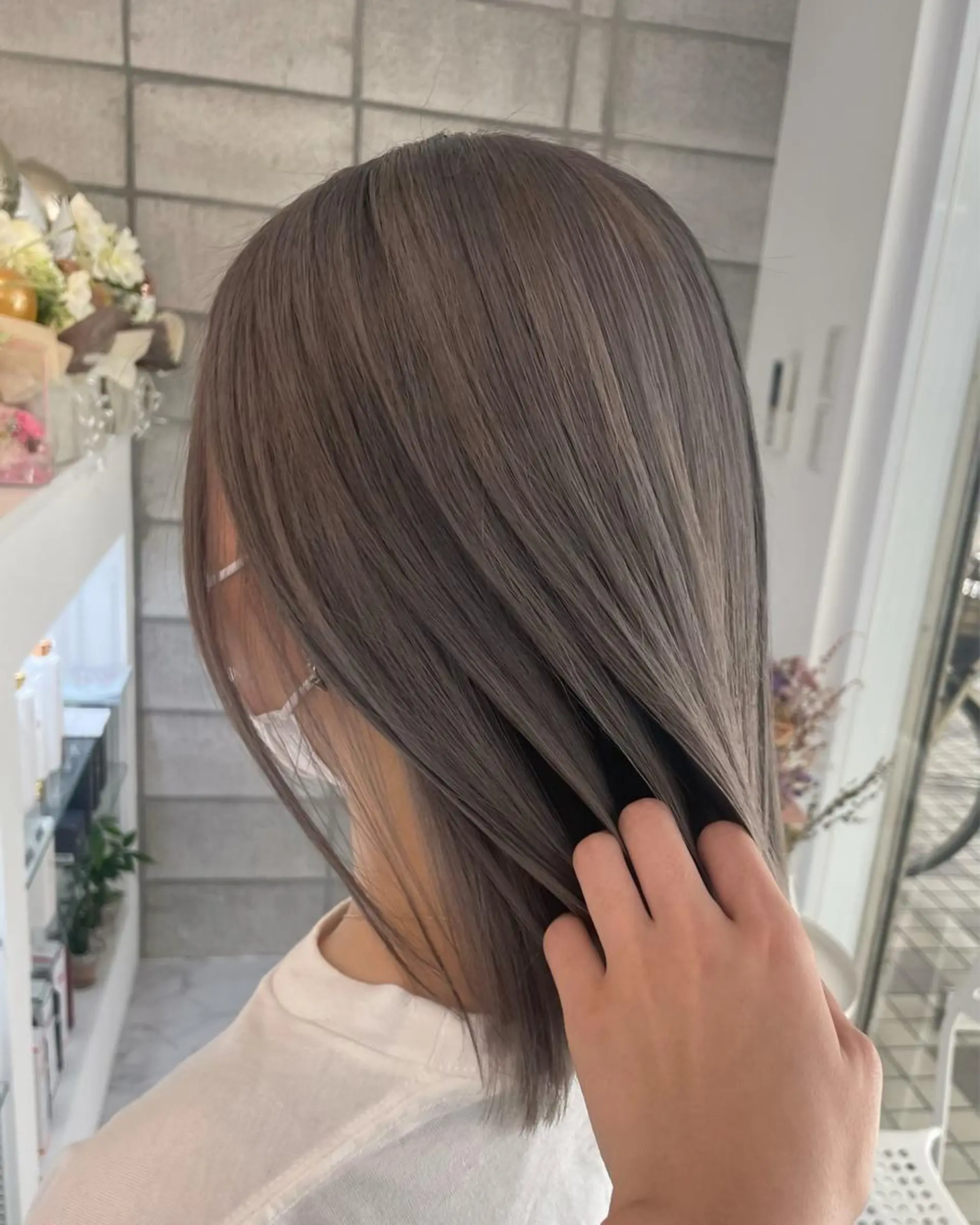ミディアム 赤味消しcolor 🌿🤍Ayaのヘアスタイル