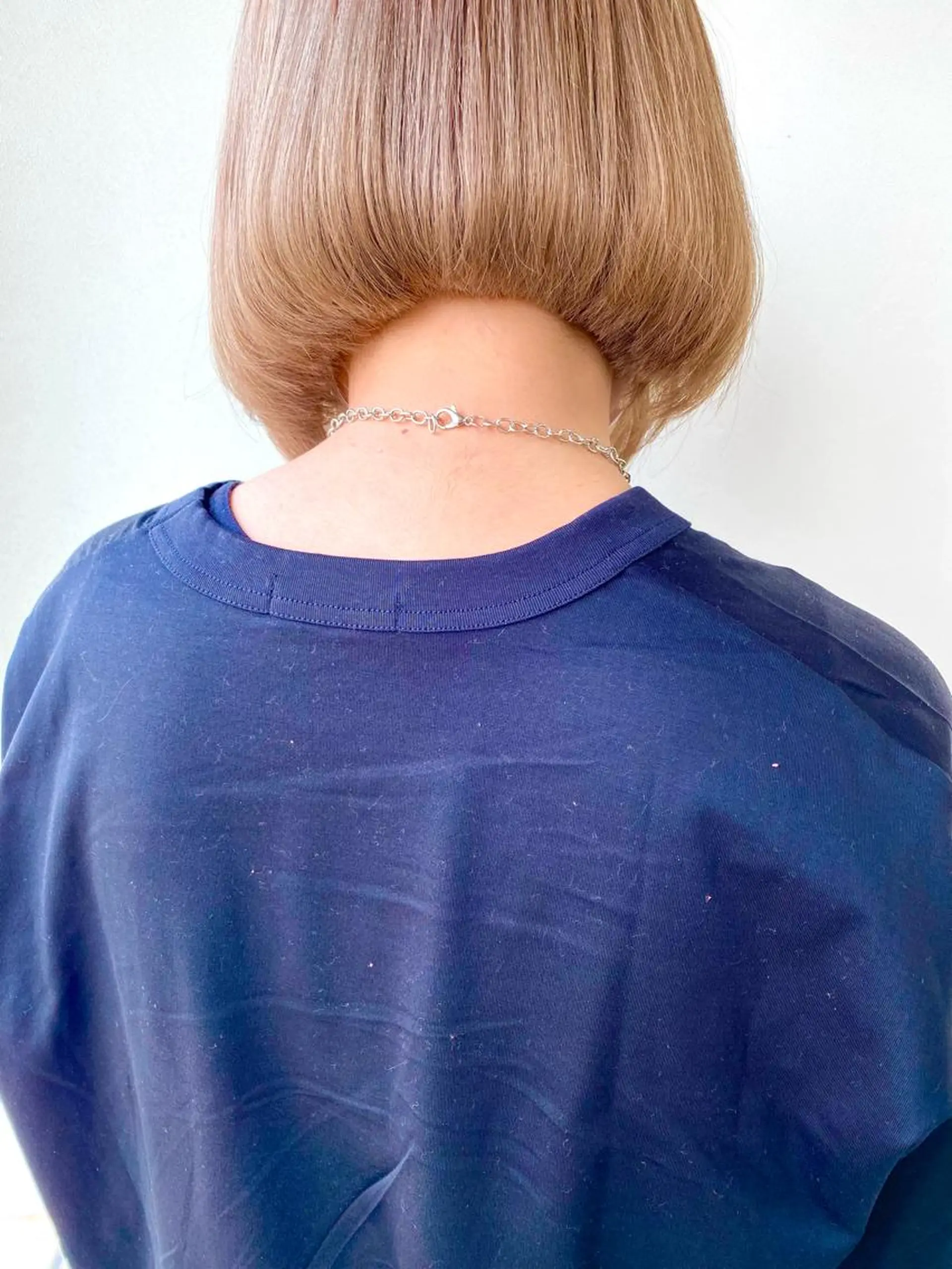 ミディアム ボブ ヘアカラー トリートメント 小澤大輔 YOLO hairのヘアスタイル