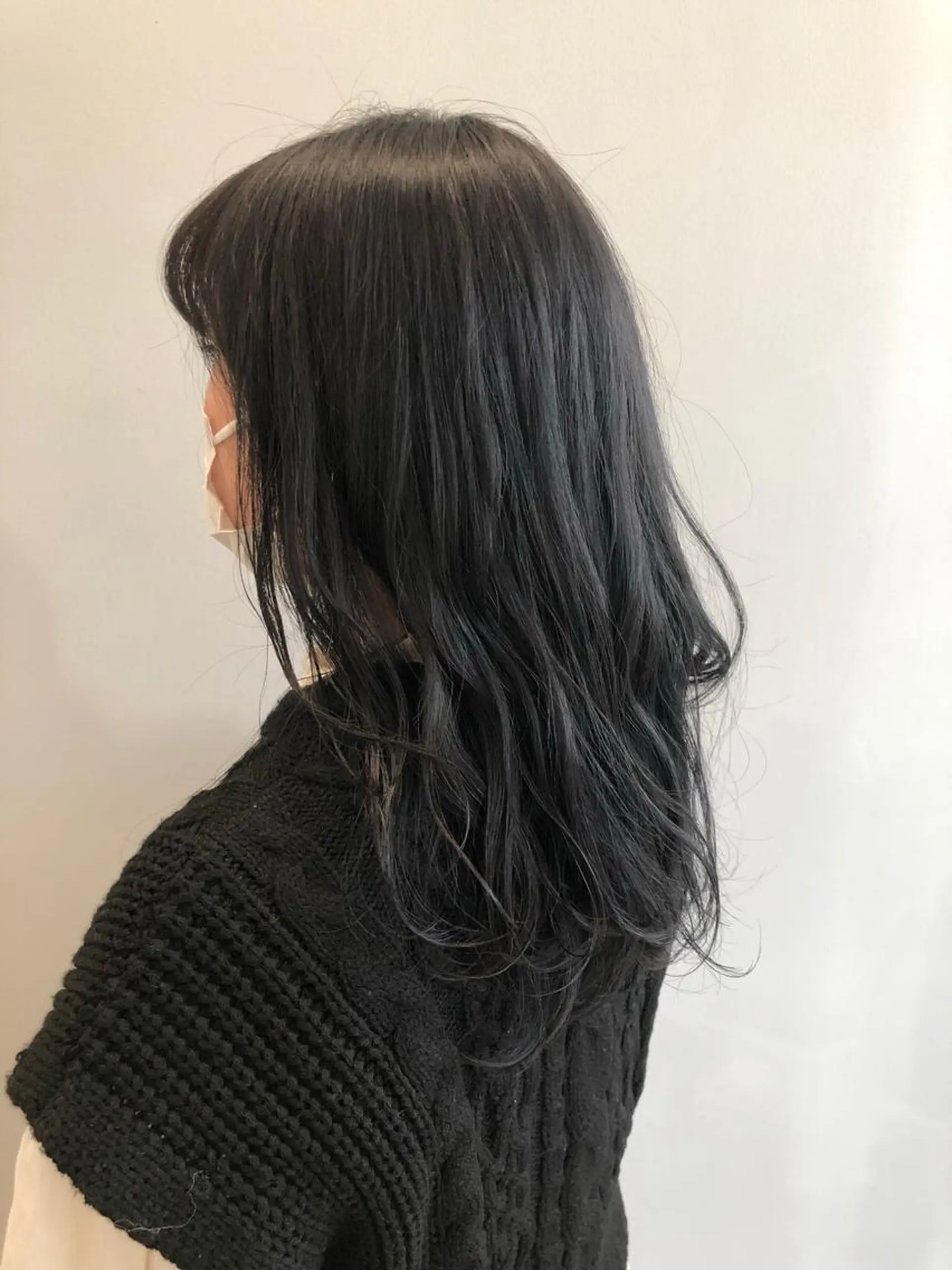 ロング 柏木  彩花のヘアスタイル