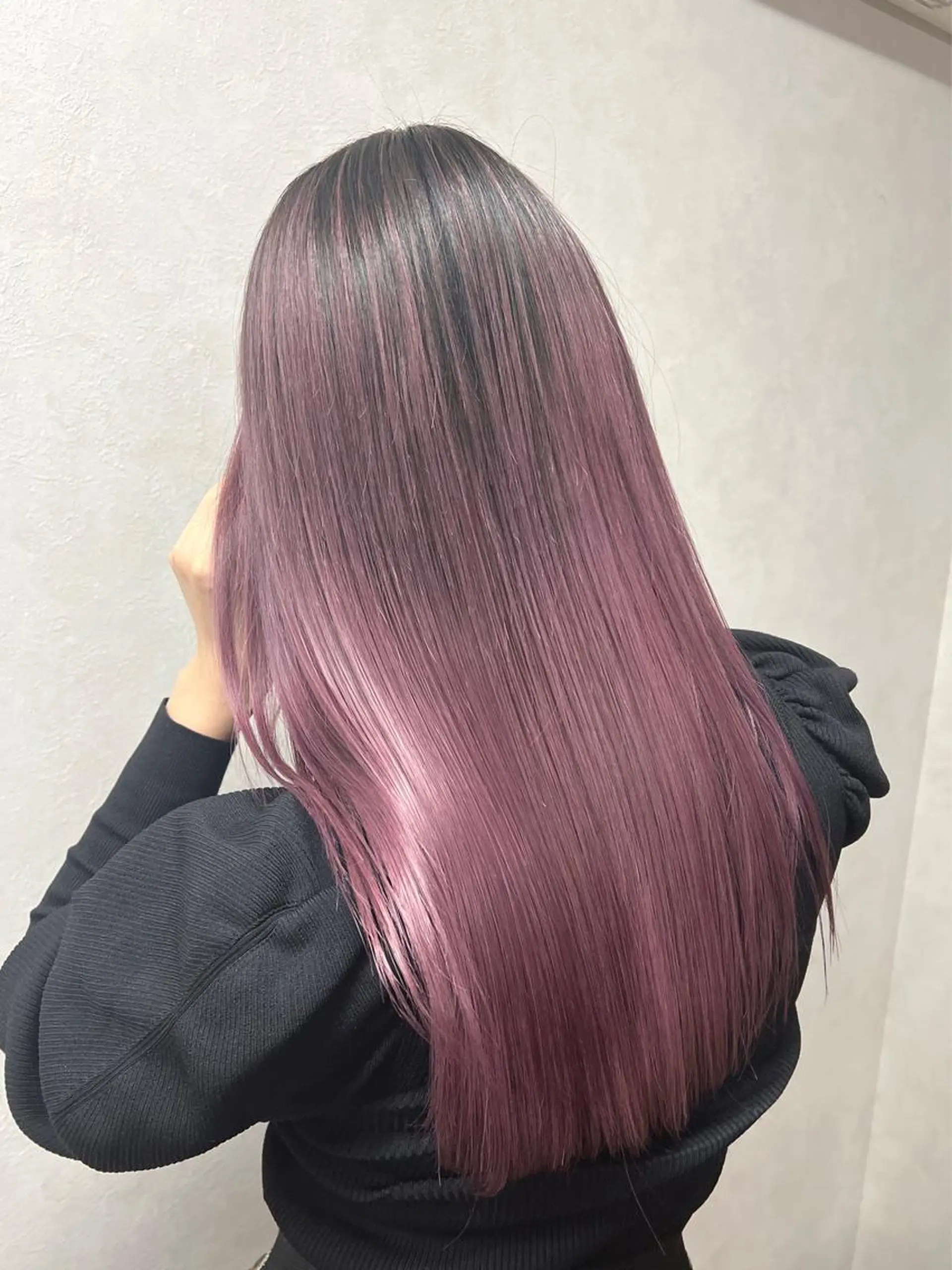 ロング カラー バレイヤージュ ブリーチ ケアブリーチ ダブルカラー イヤリングカラー ヘアカラー 🌷かわばた めい🌷のヘアスタイル