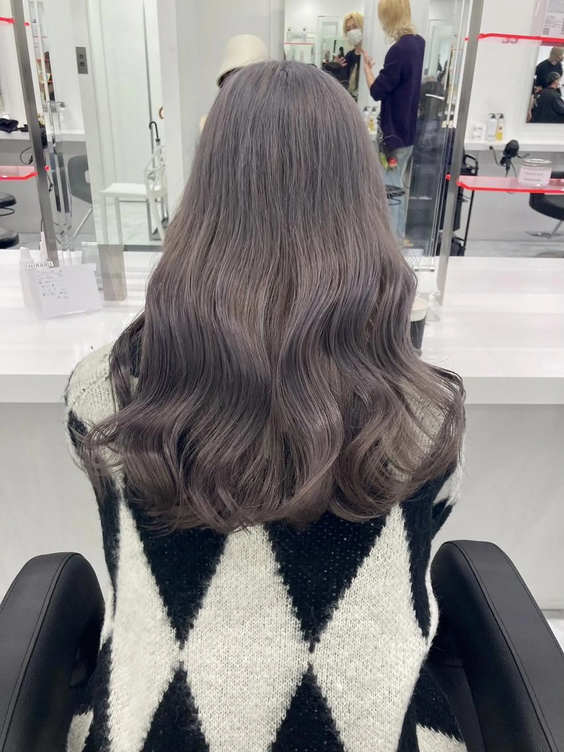 セミロング ヘアカラー ヘアセット 🩰上品韓国ガーリー 🩰ひとみ🩰のヘアスタイル