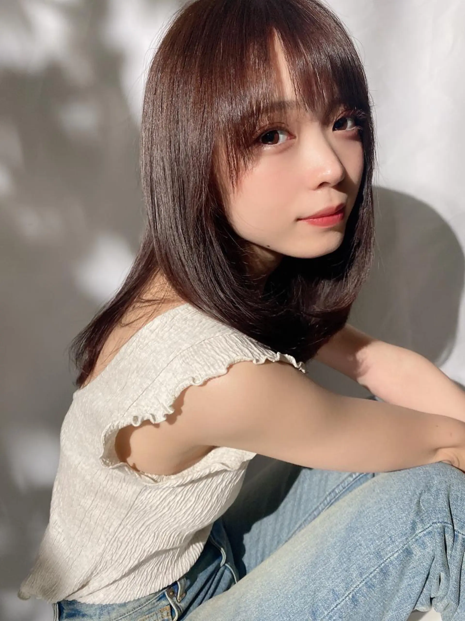 ミディアム カラー バレイヤージュ ブリーチ ケアブリーチ ダブルカラー ハイライトカラー カット ヘアカラー 縮毛矯正 トリートメント 新宿✨レイヤーカット 韓国ヘア/坂本亜裟海のヘアスタイル
