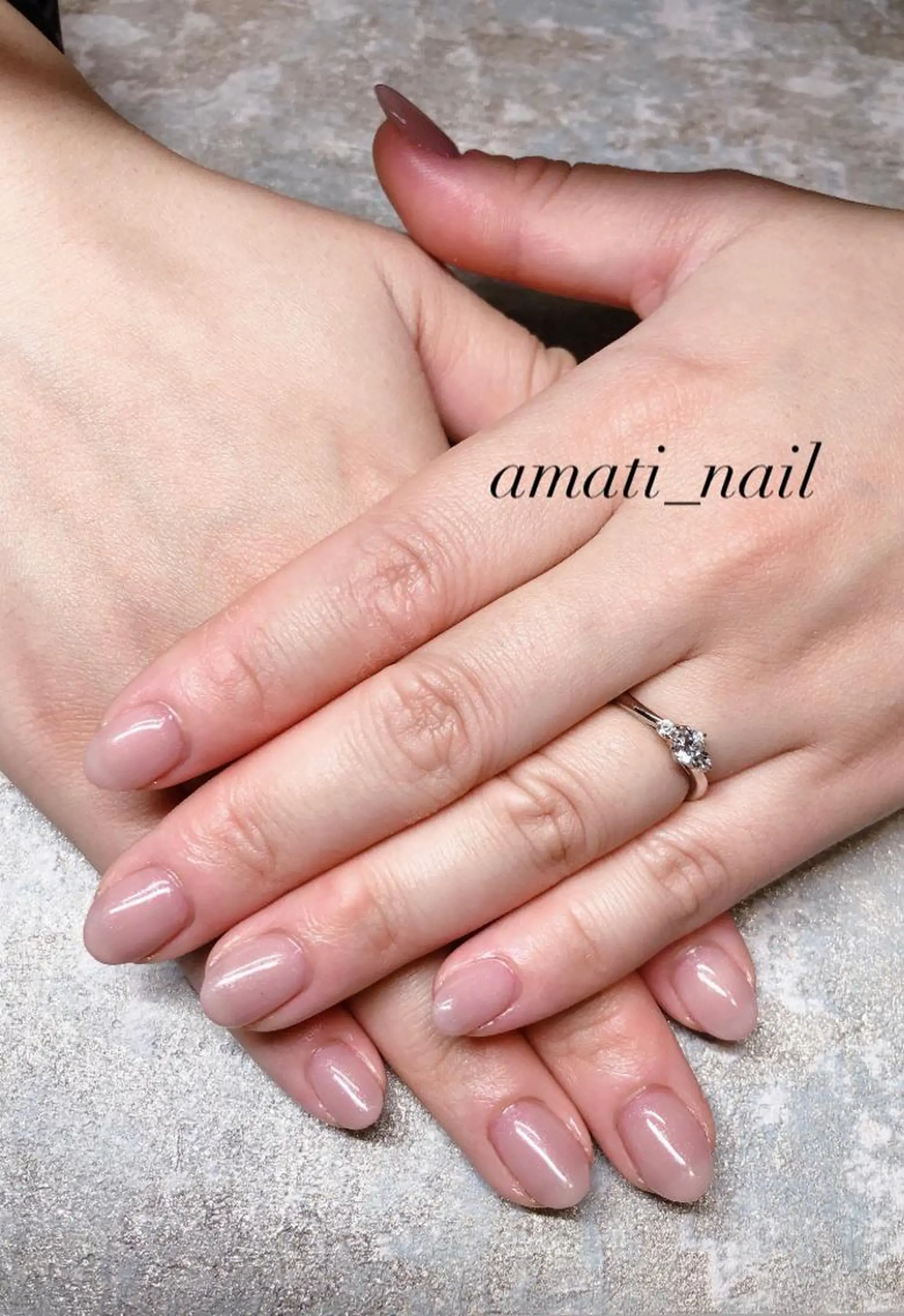 ネイル ラメ(グリッター) オフィスネイル ワンカラーネイル ハンドネイル amati_nail TAKAKOのネイルデザイン