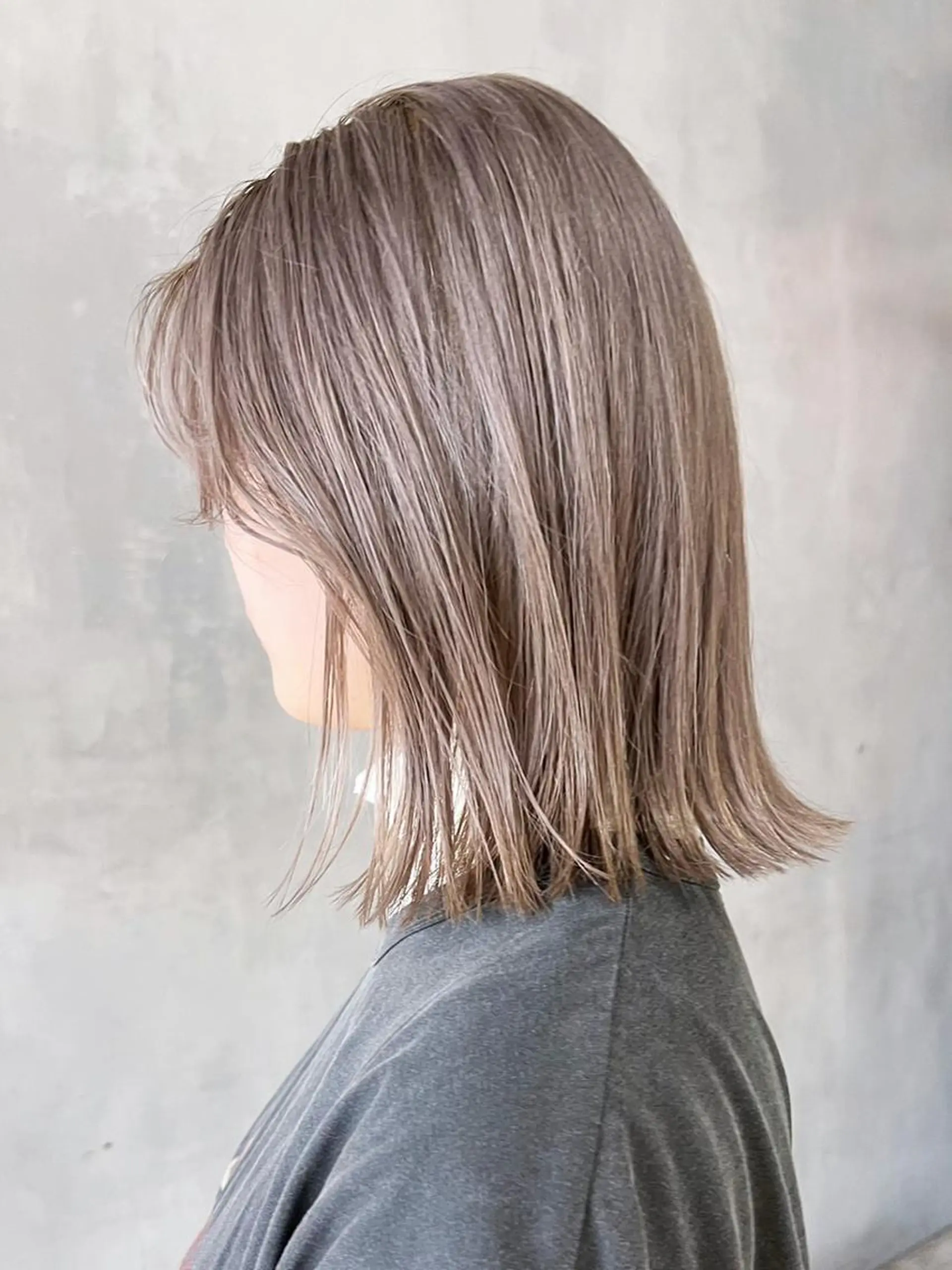 ミディアム カラー ベージュカラー ピンクカラー ピンクベージュ カット ヘアカラー トリートメント ITbyALBUM 下北沢店のヘアスタイル