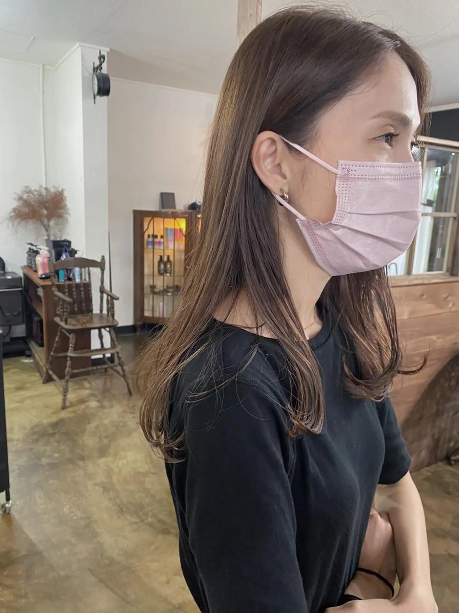 セミロング カラー ベージュカラー ブリーチ ミルクティーベージュ ブリーチなしカラー トリートメント 艶カラー🫧 MOMOYOのヘアスタイル