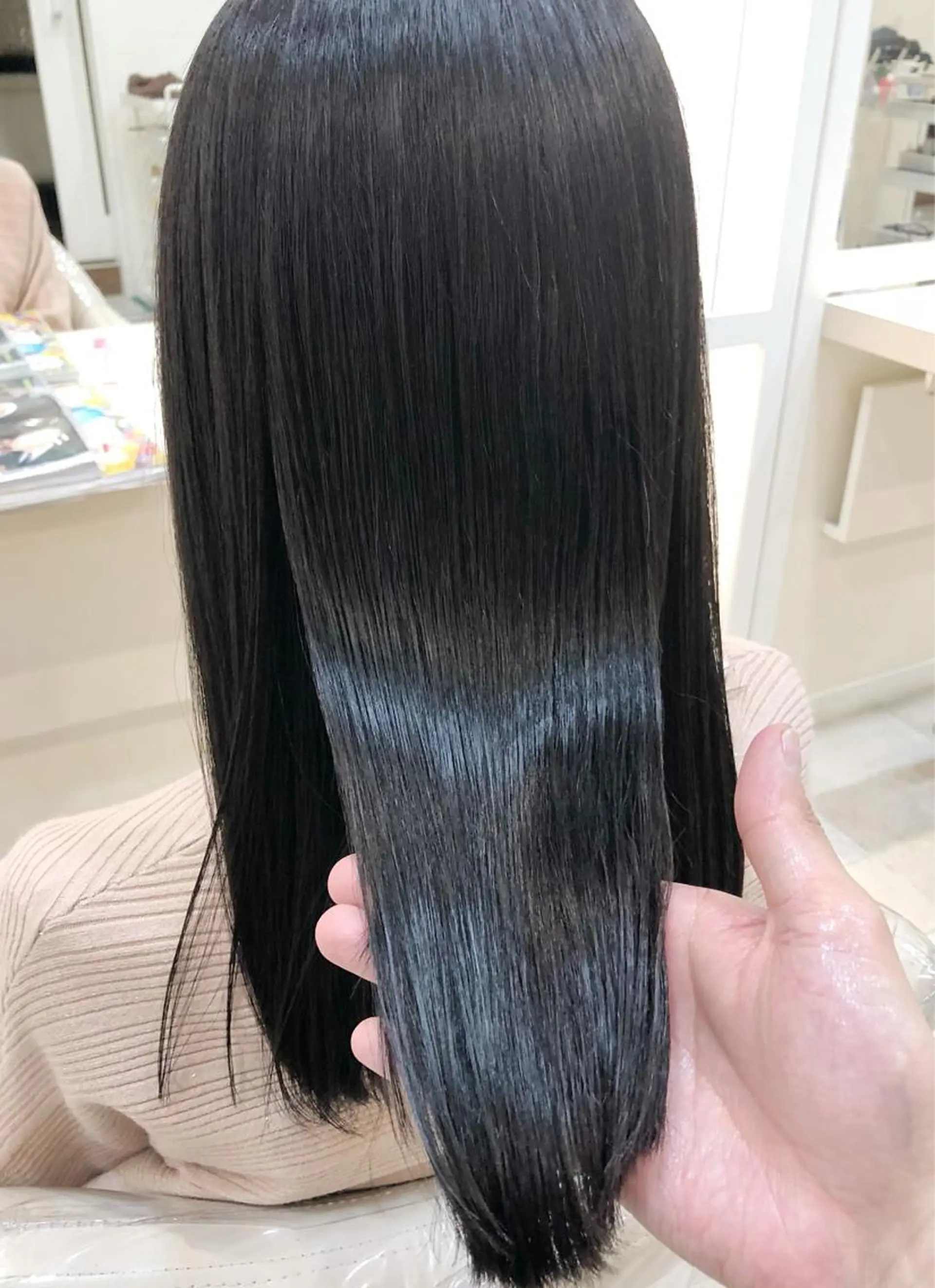 ロング パーマ 縮毛矯正 カット 縮毛矯正 トリートメント 須賀 一美のヘアスタイル