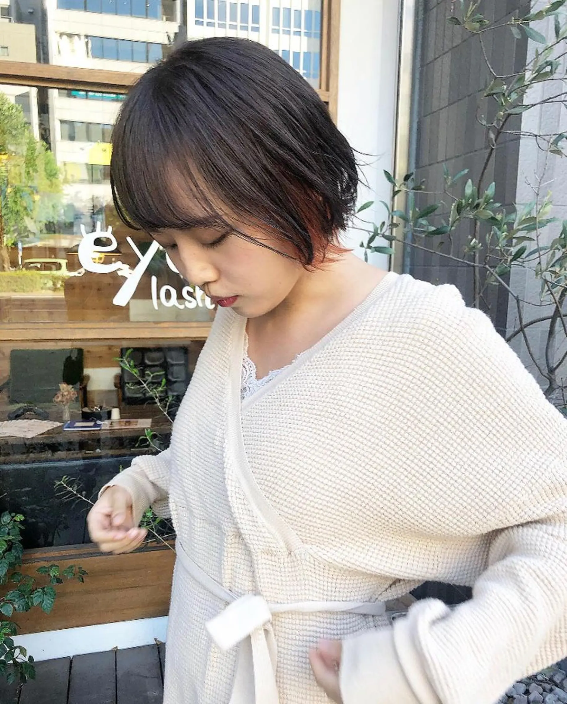 ショート カラー クロスパーマ× 透明感カラー✂︎のヘアスタイル