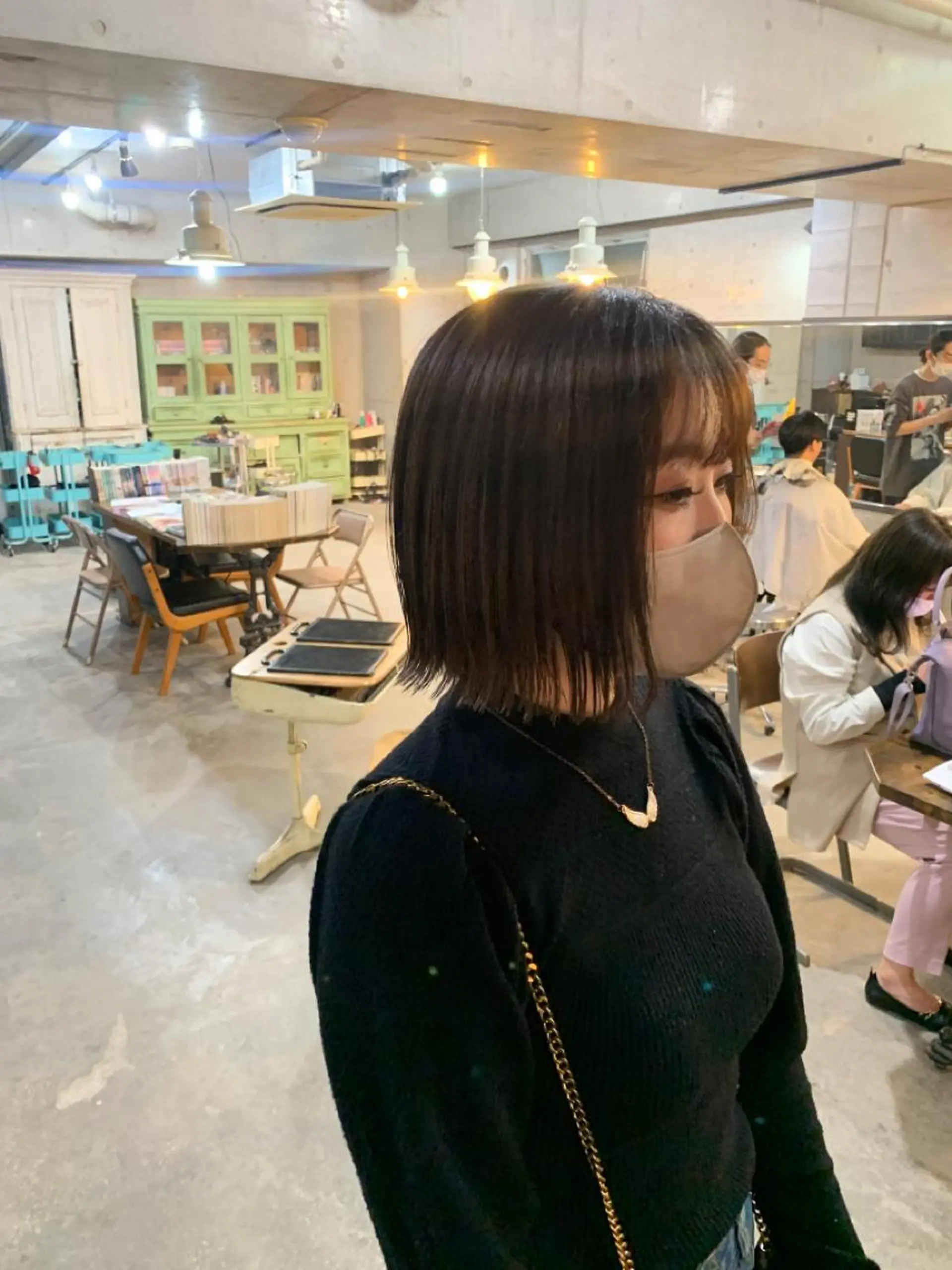 ショート カラー ヘアアレンジ メンズ ショートボブ メンズバレイヤージュ メンズブリーチ メンズハイライト メンズハイトーン 🌈難波🌈ベージュ カラー【ヒロム】のヘアスタイル