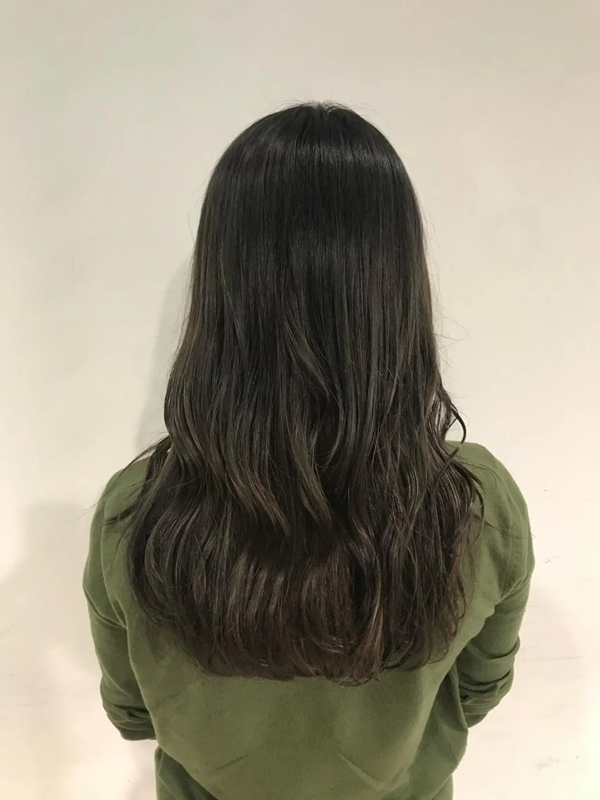 ロング カラー オレンジ ikeda shioriのヘアスタイル