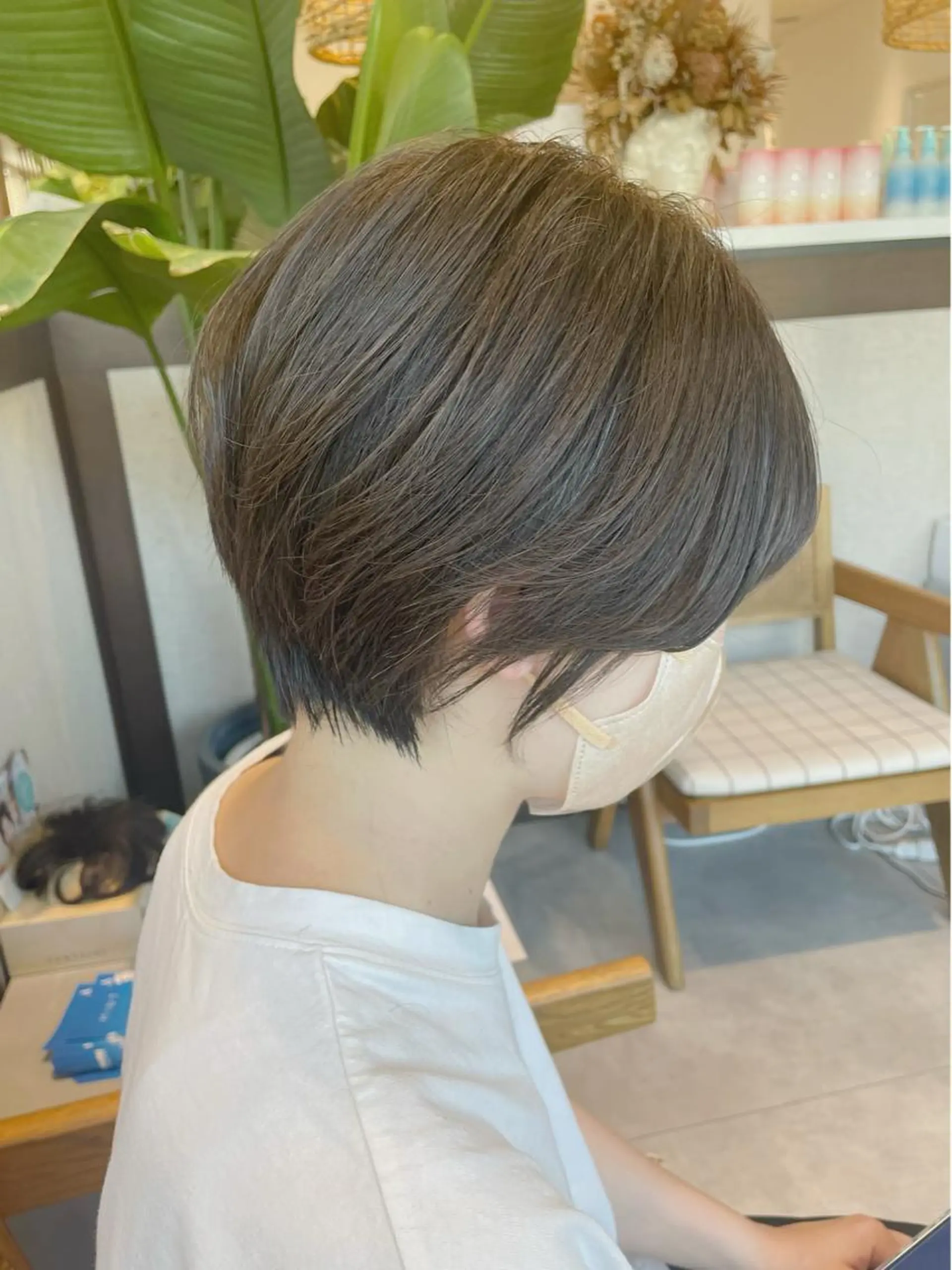 ショート カット 高木 櫻のヘアスタイル